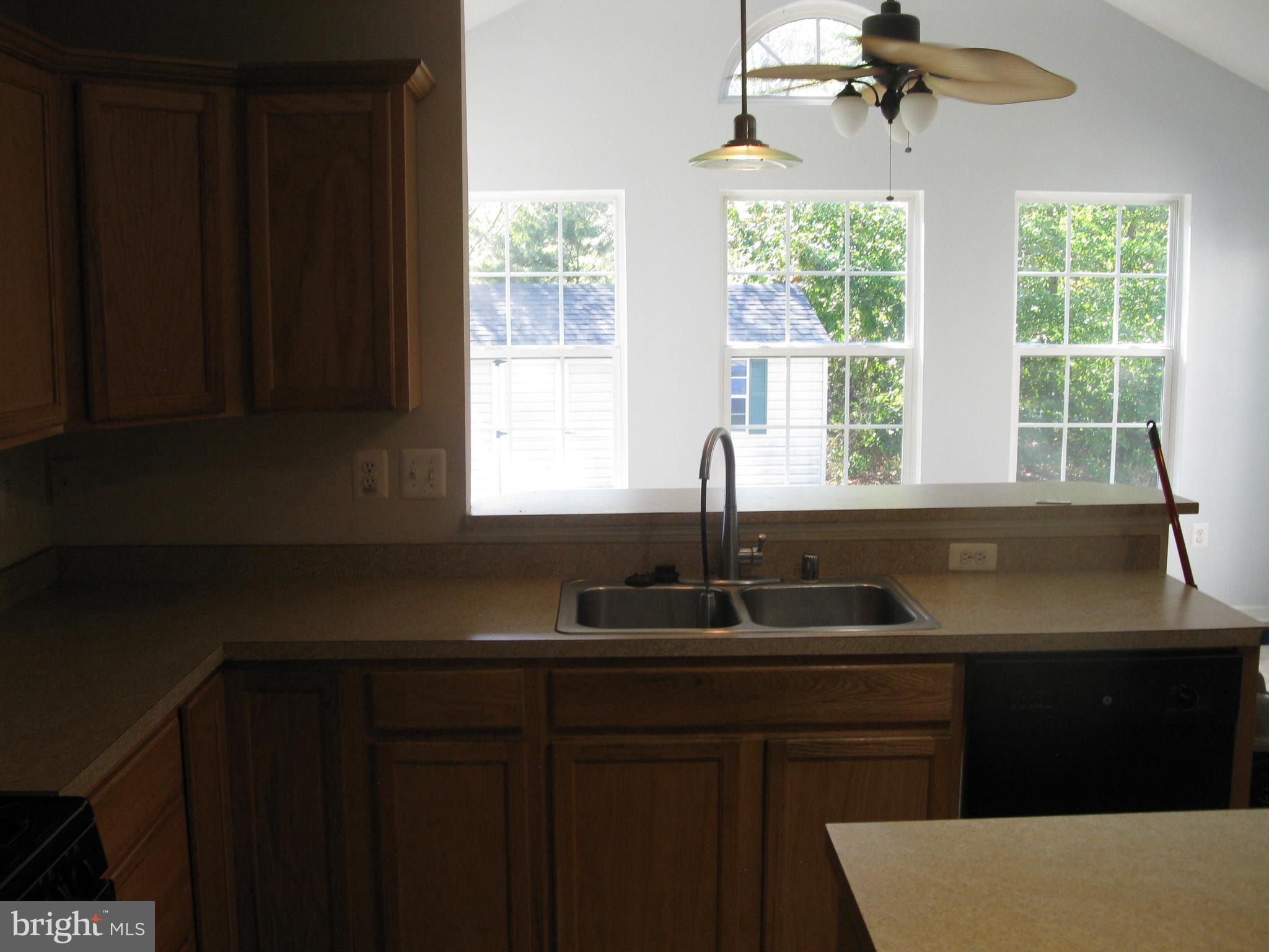 AUTUMN HILLS - Residential