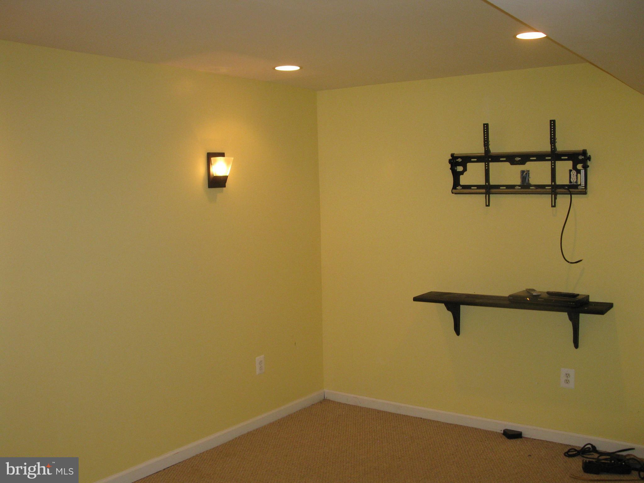 AUTUMN HILLS - Residential