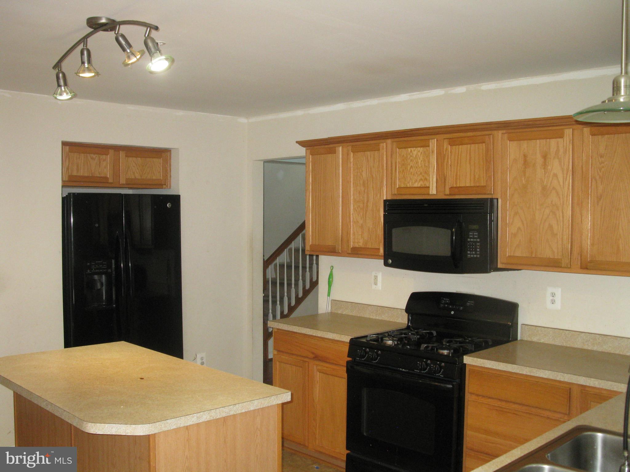 AUTUMN HILLS - Residential