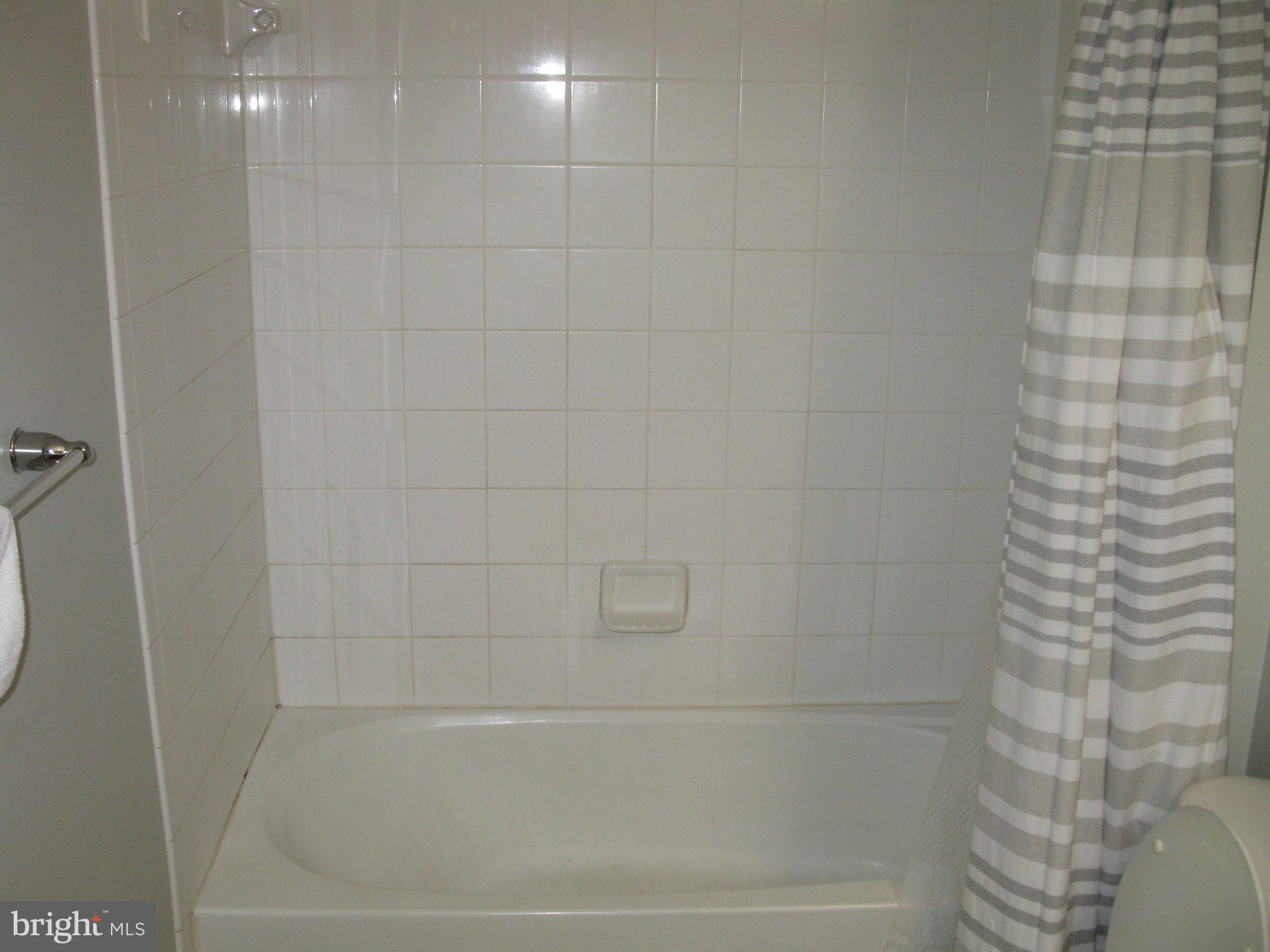 AUTUMN HILLS - Residential