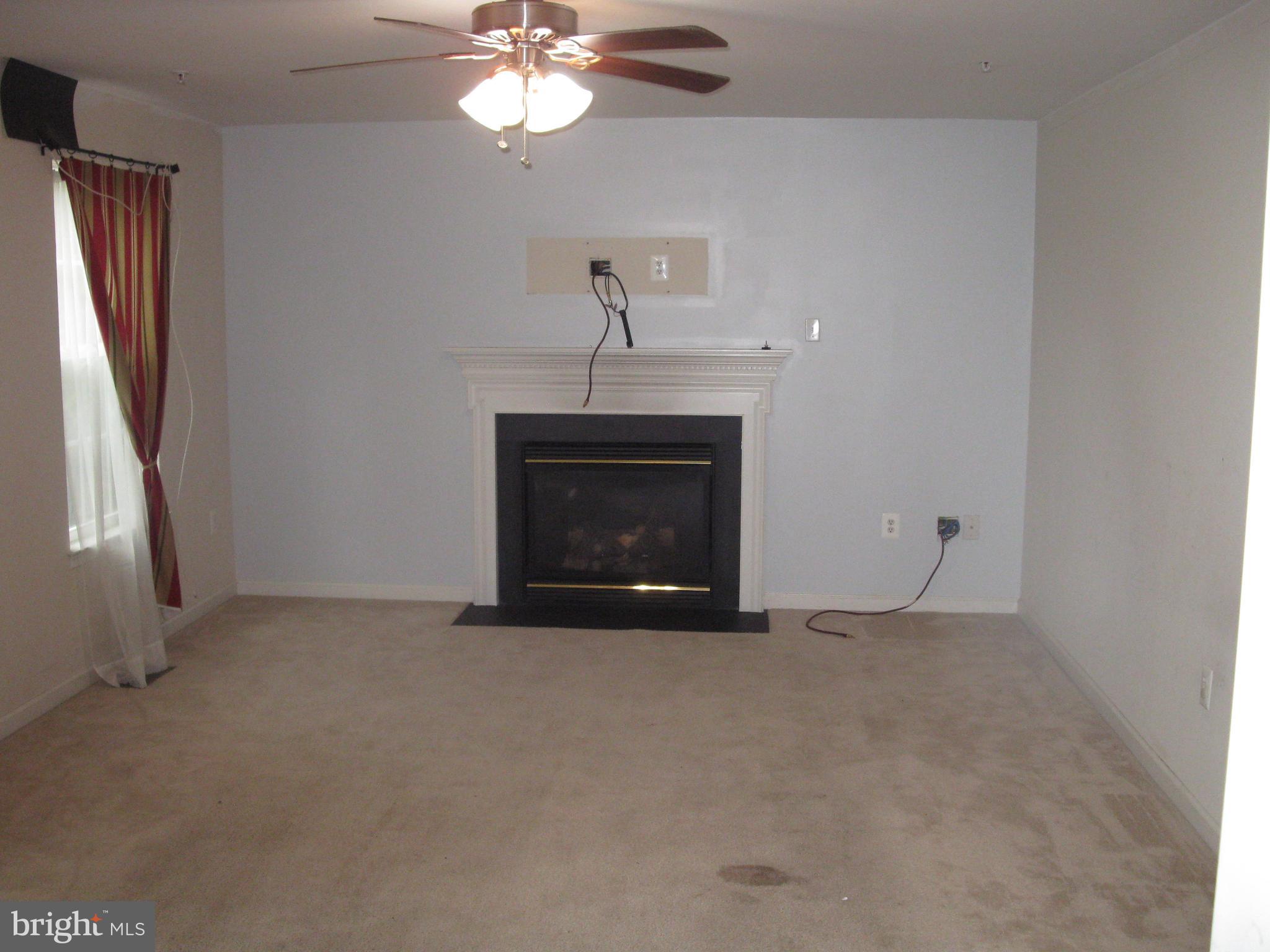 AUTUMN HILLS - Residential