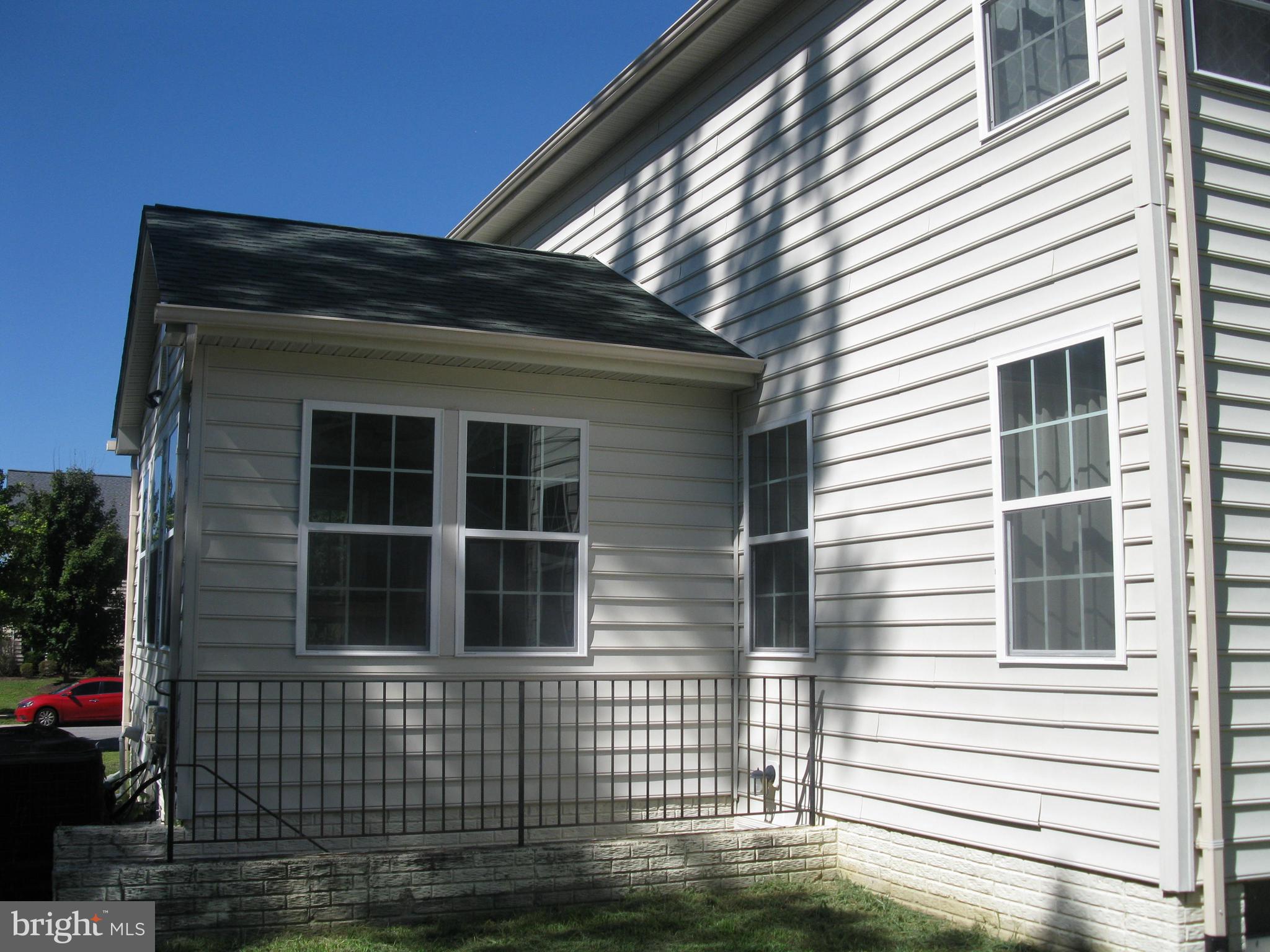 AUTUMN HILLS - Residential