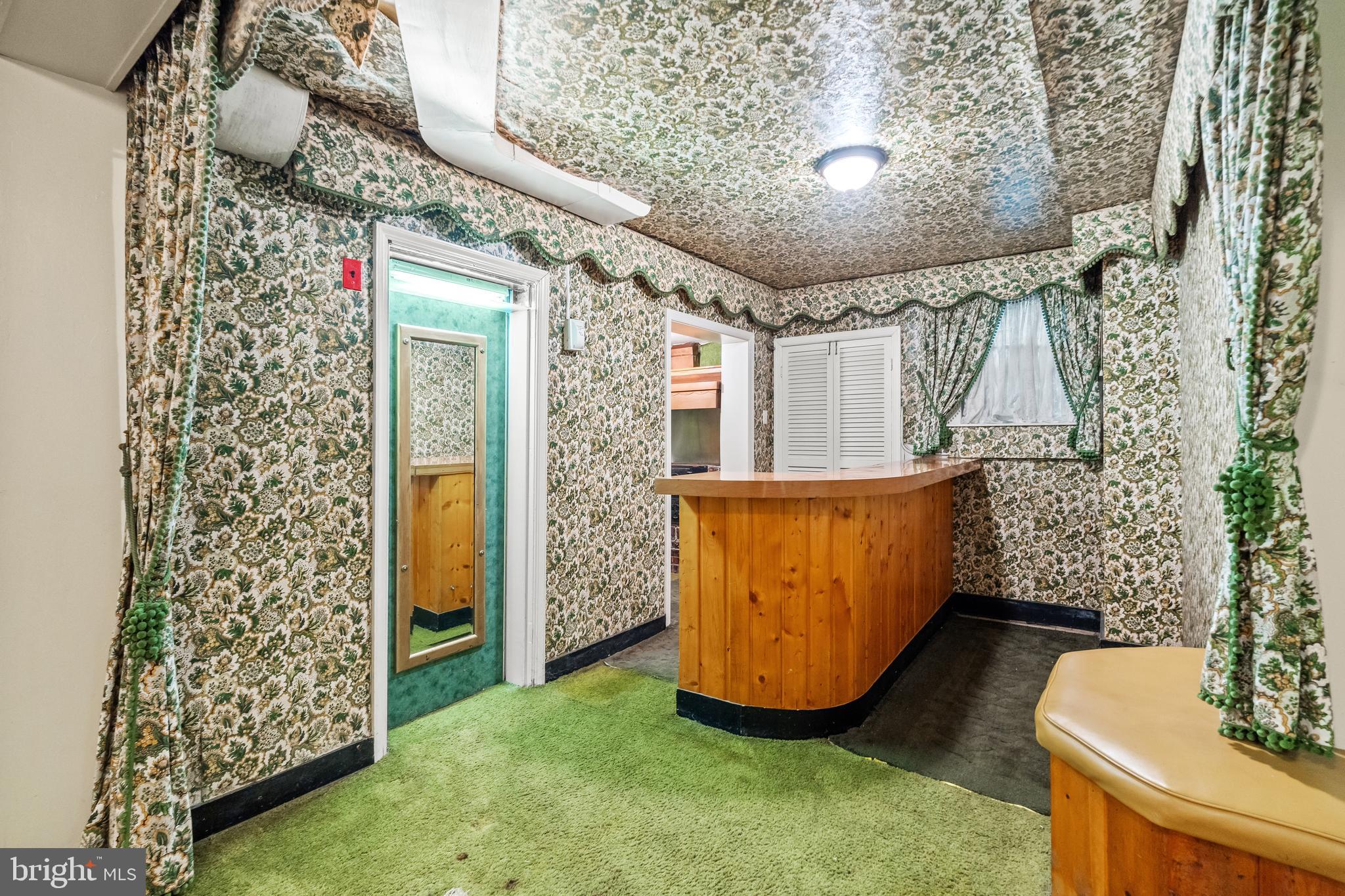 BRADLEY HILLS GROVE - Residential