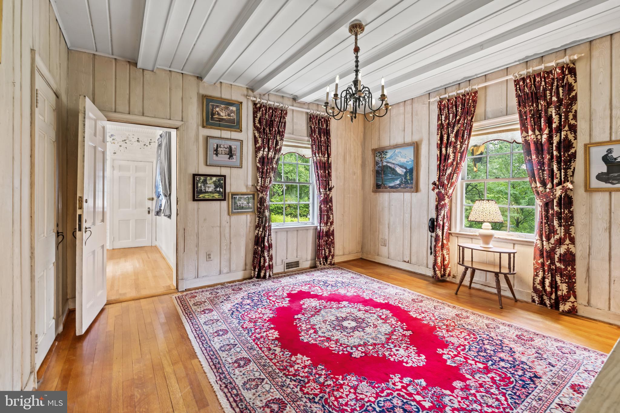 BRADLEY HILLS GROVE - Residential