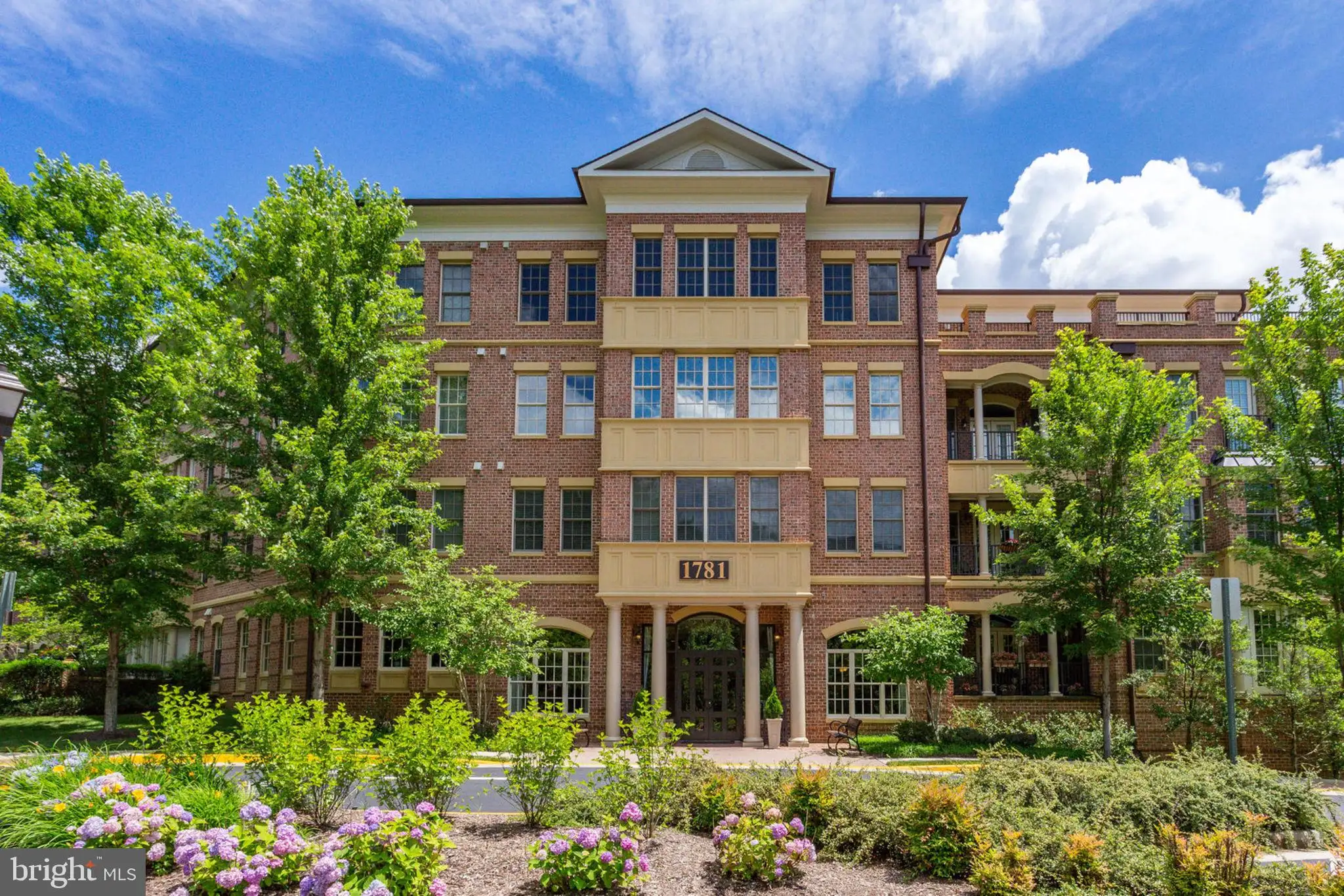 1781 Chain Bridge Road Unit 108, McLean, VA 22102