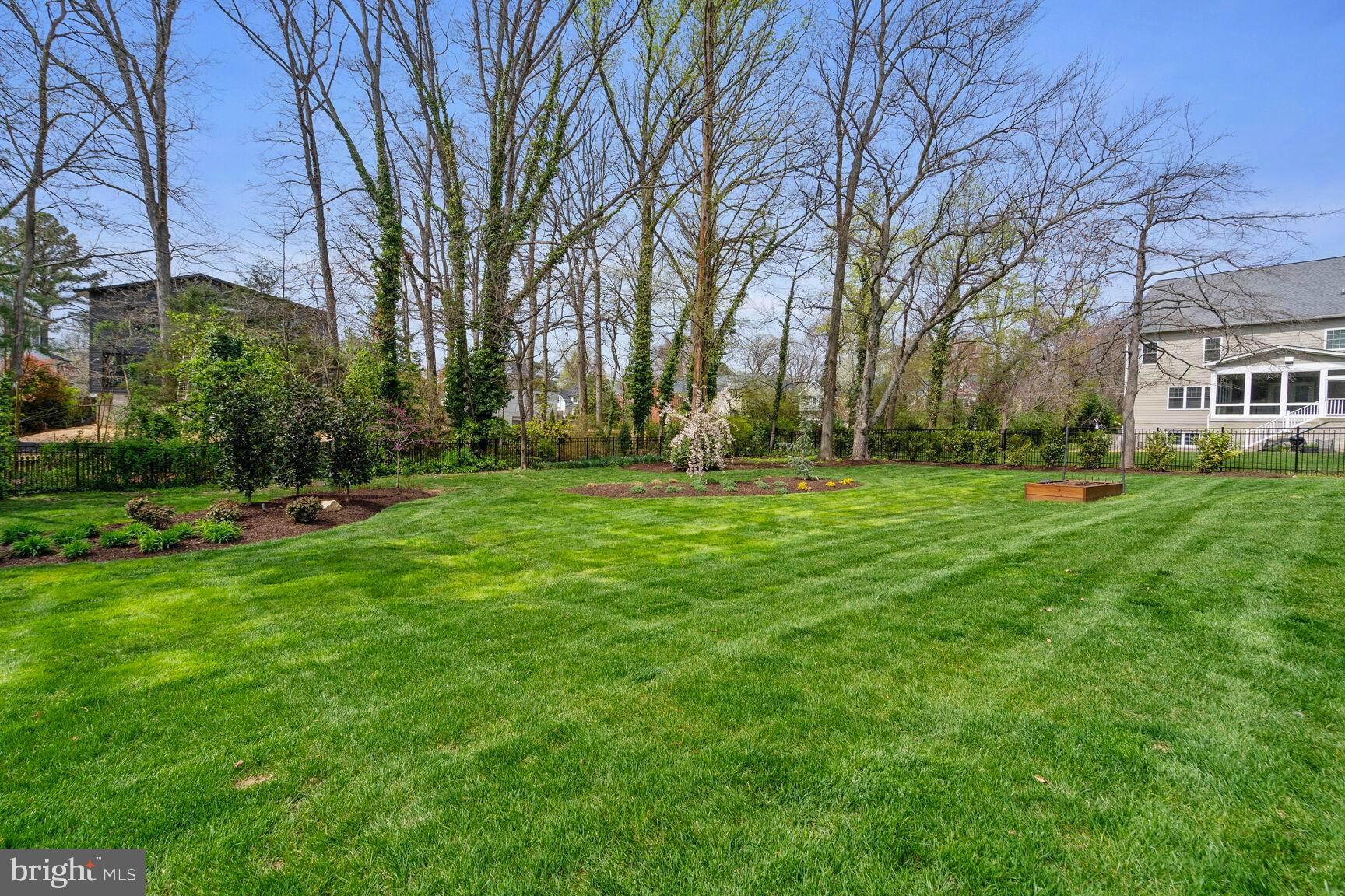 WESTMORE GARDENS - Residential