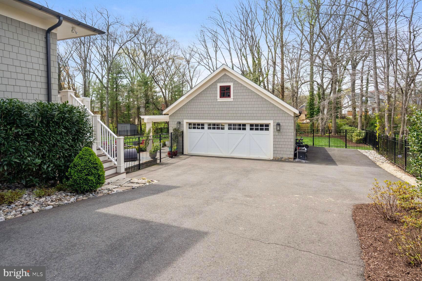 WESTMORE GARDENS - Residential