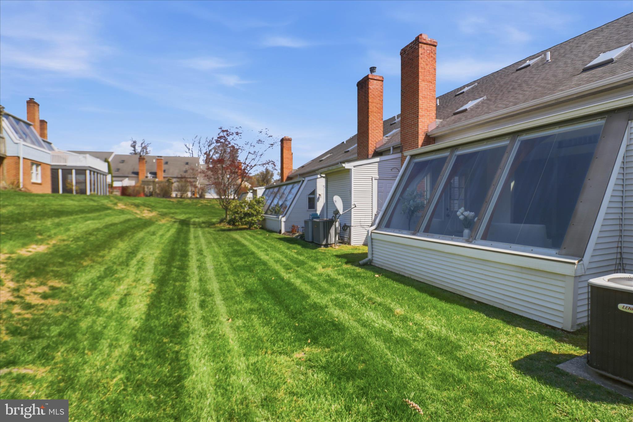 CARRIAGE HILL - Residential