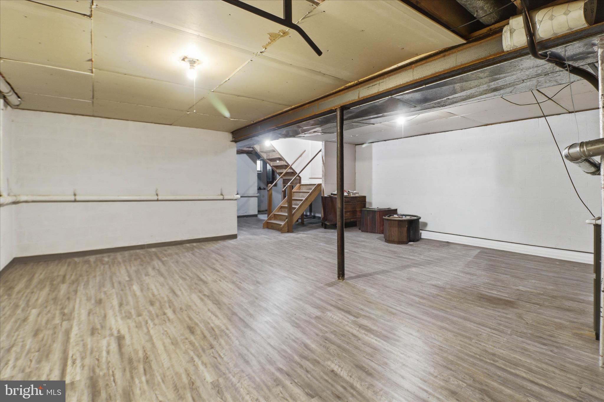 CARRIAGE HILL - Residential