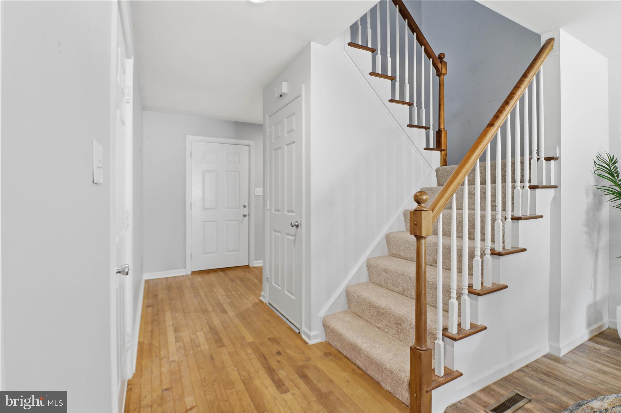 CARRIAGE HILL - Residential