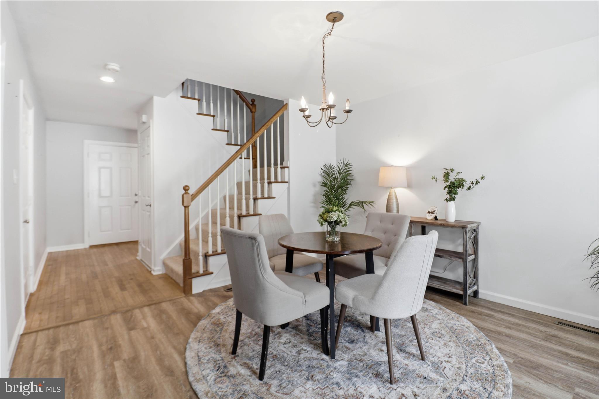 CARRIAGE HILL - Residential