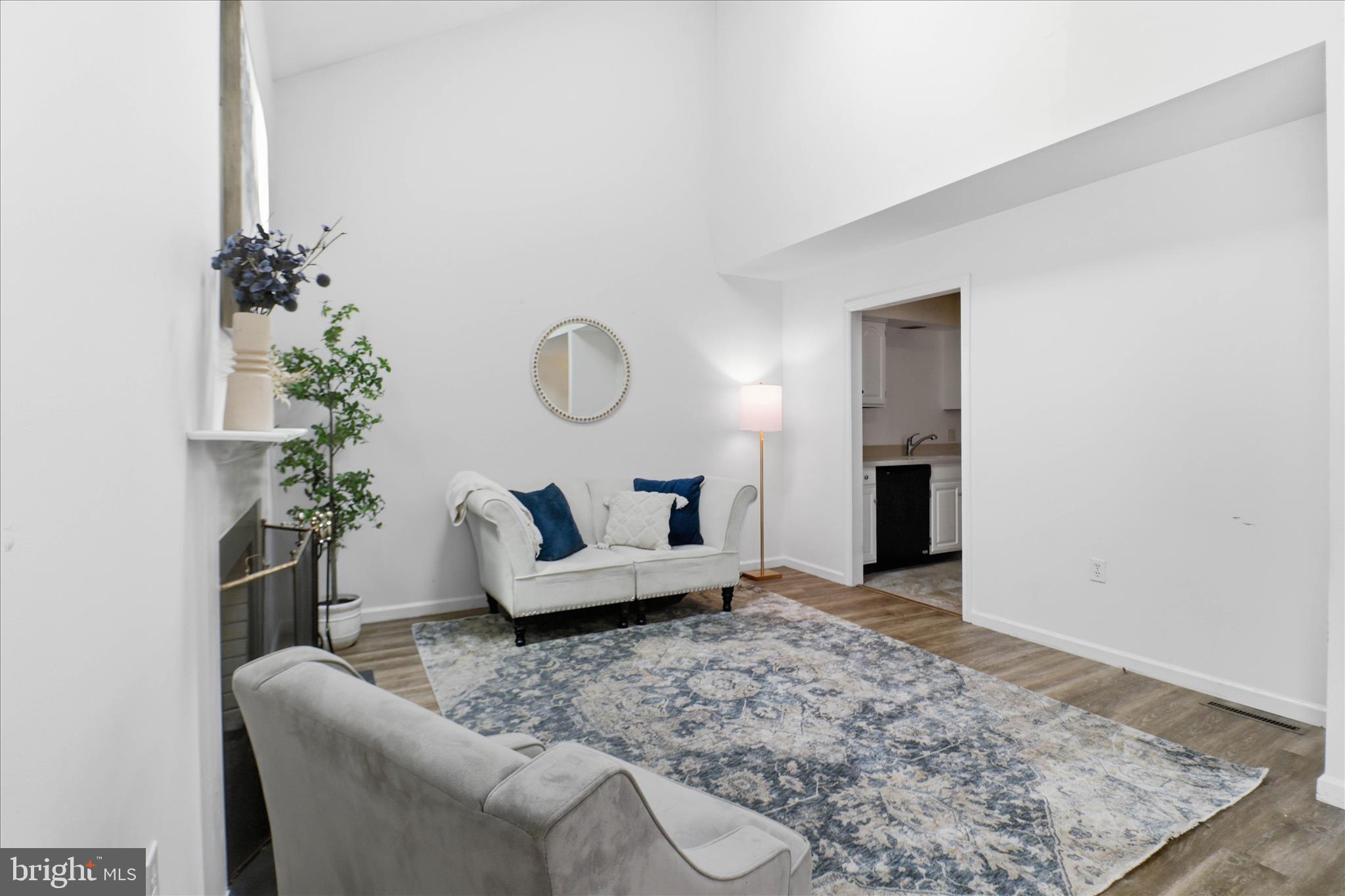 CARRIAGE HILL - Residential