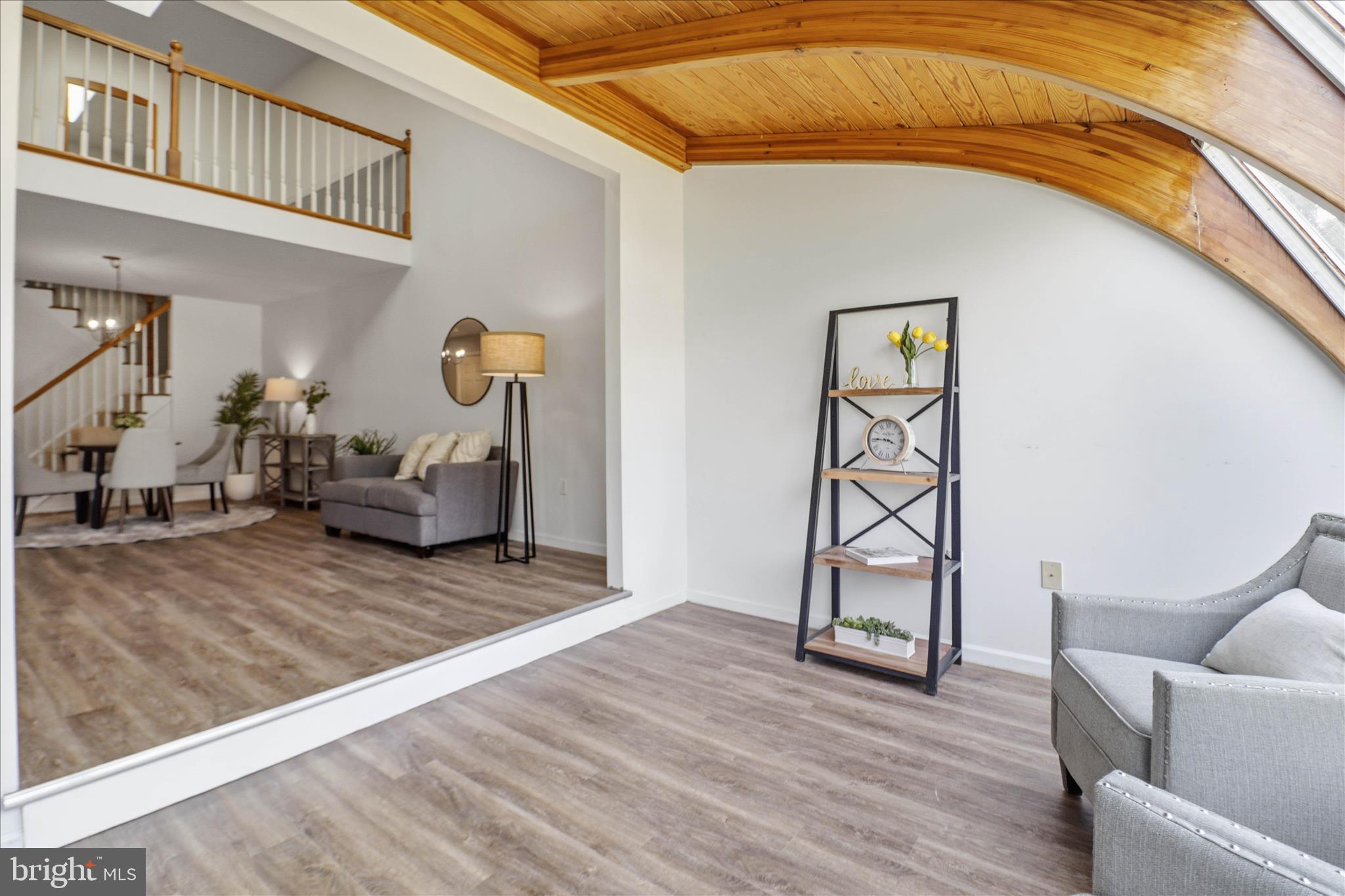 CARRIAGE HILL - Residential