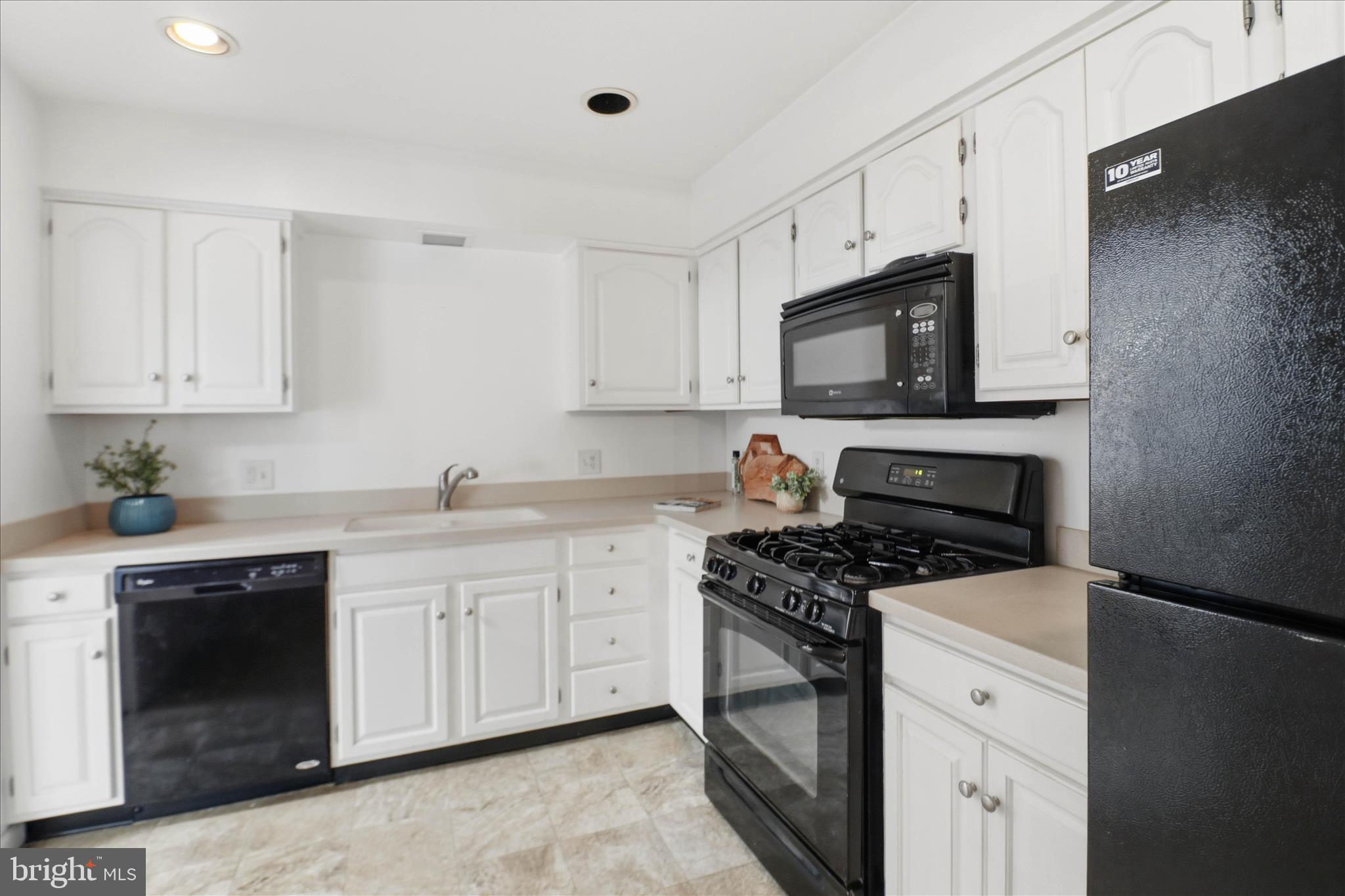 CARRIAGE HILL - Residential