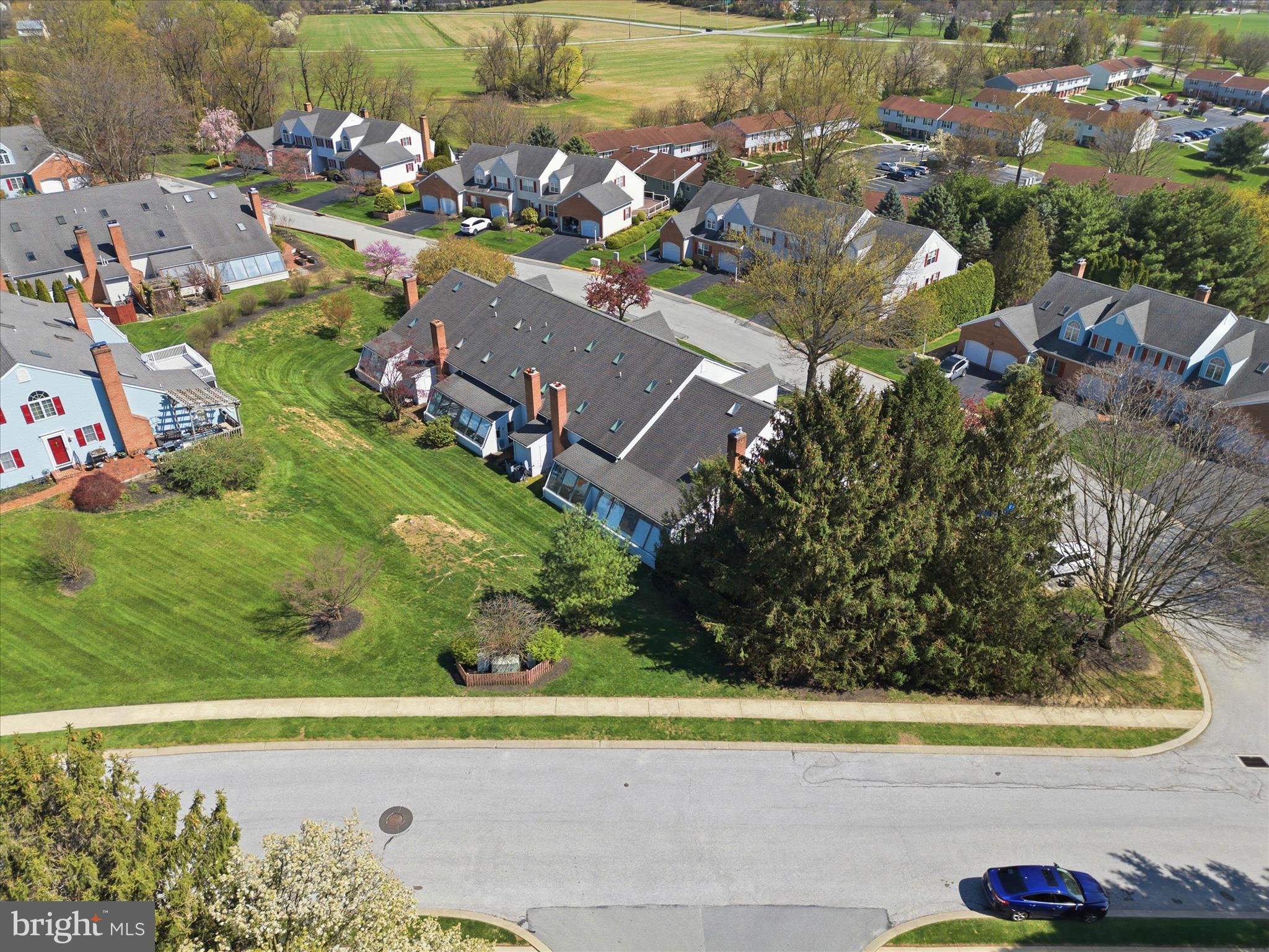 CARRIAGE HILL - Residential