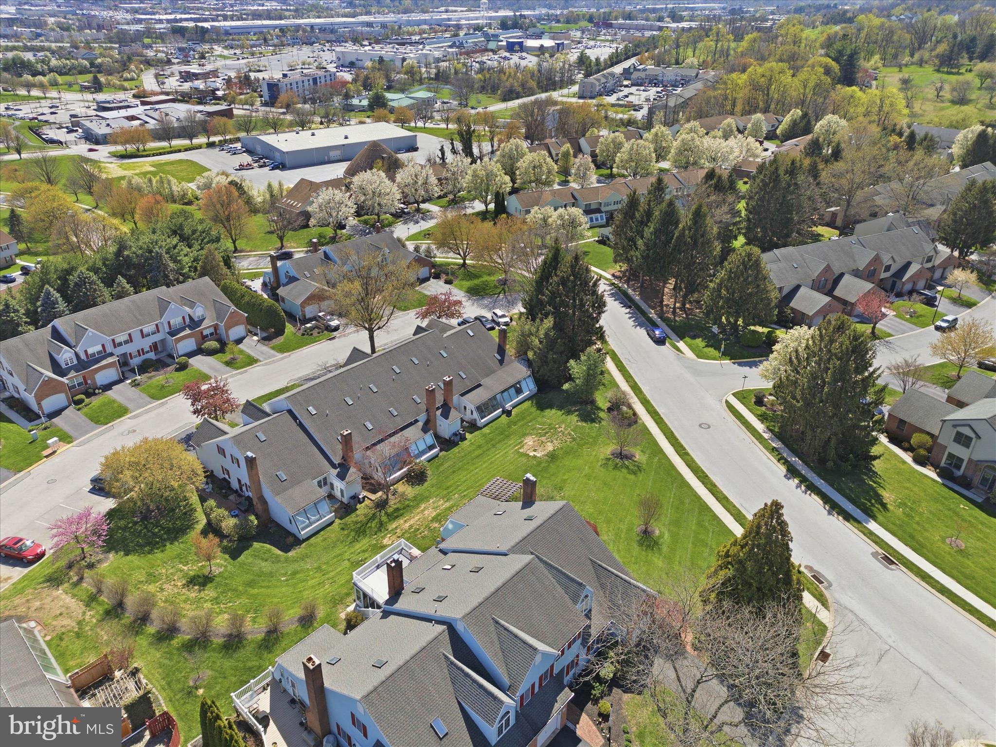 CARRIAGE HILL - Residential