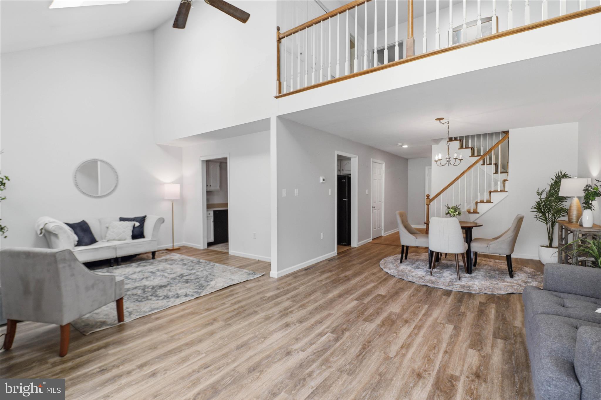 CARRIAGE HILL - Residential