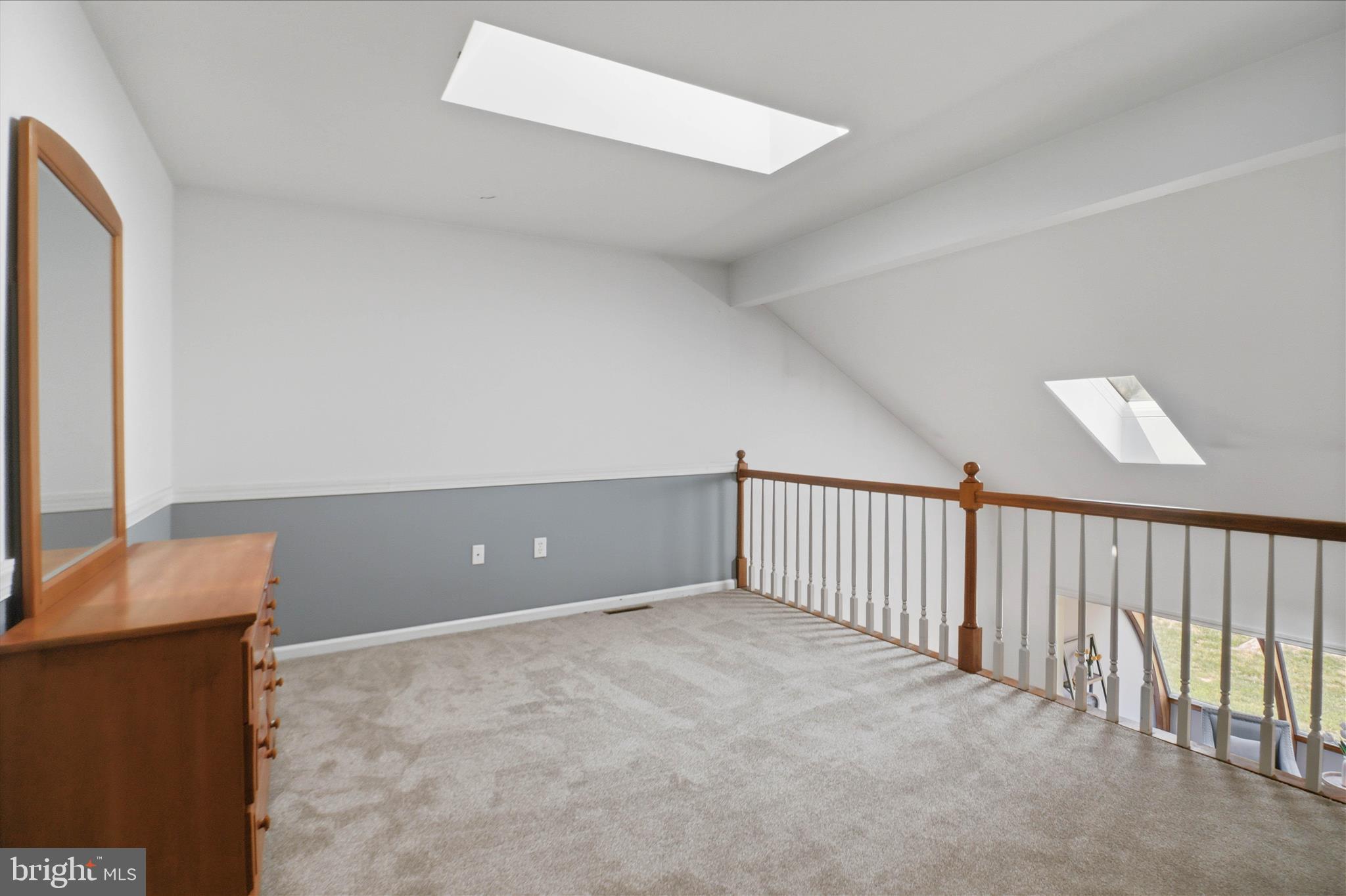 CARRIAGE HILL - Residential