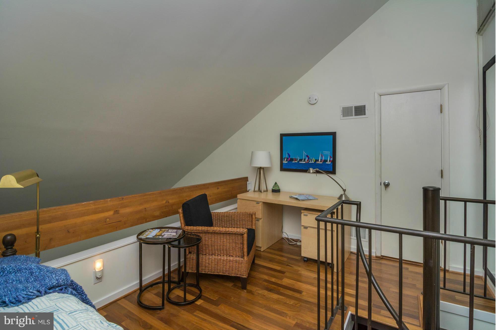 THE POINT CONDO - Residential