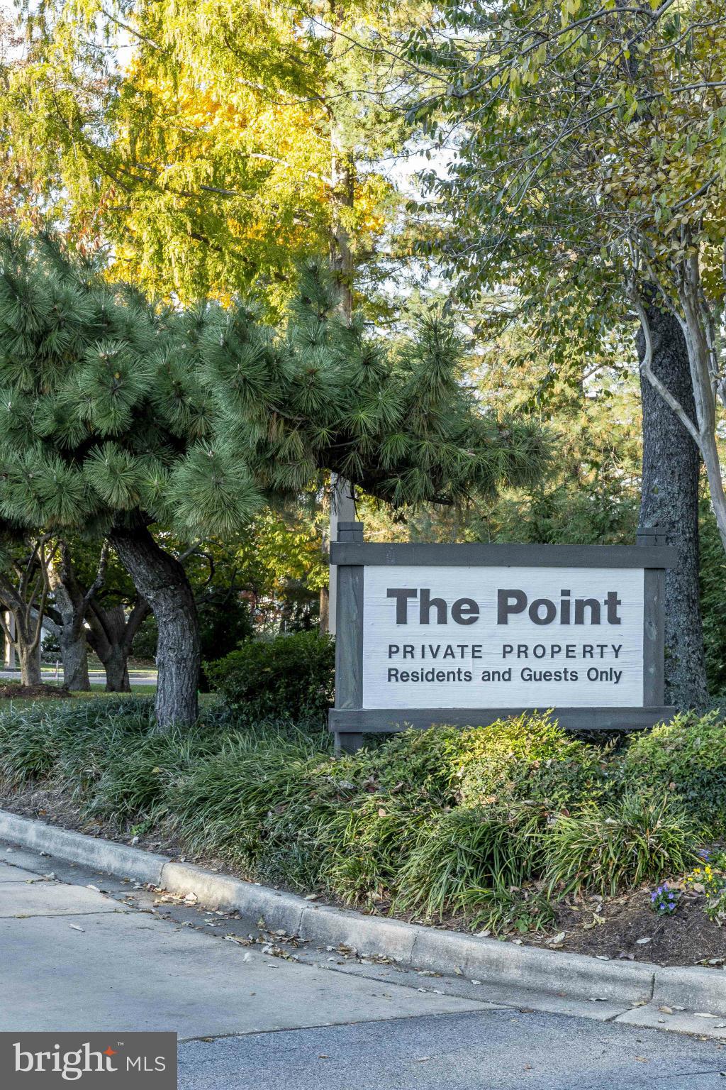 THE POINT CONDO - Residential