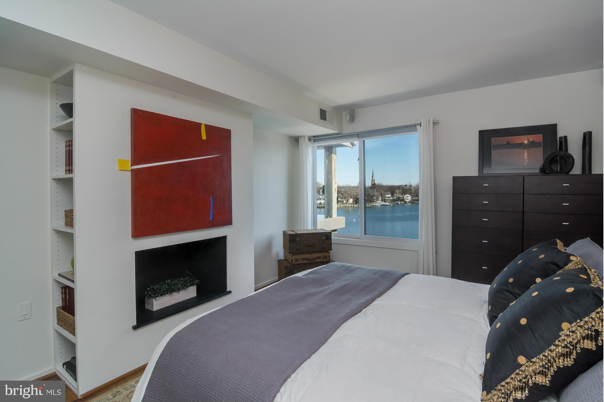 THE POINT CONDO - Residential