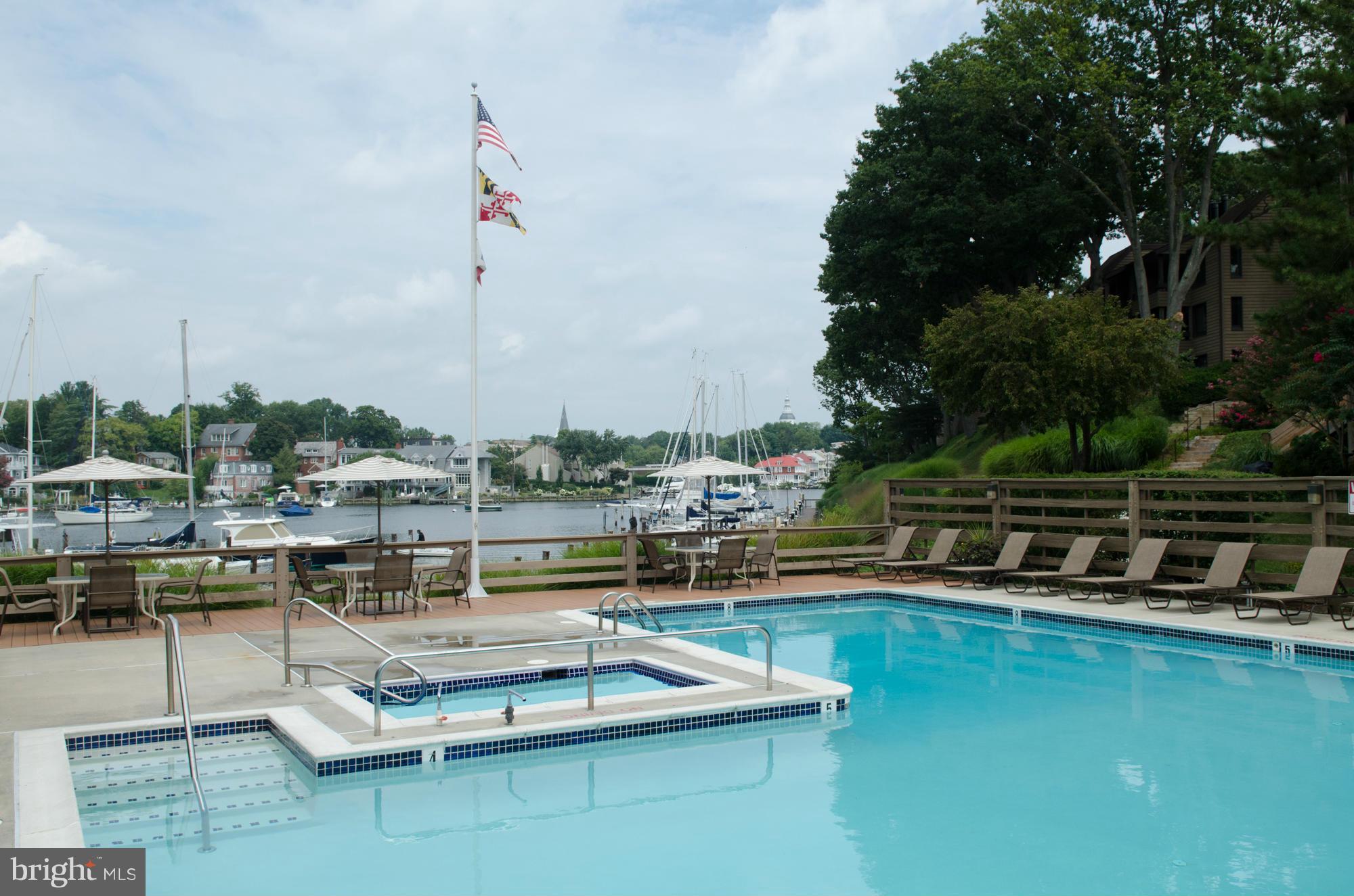 THE POINT CONDO - Residential