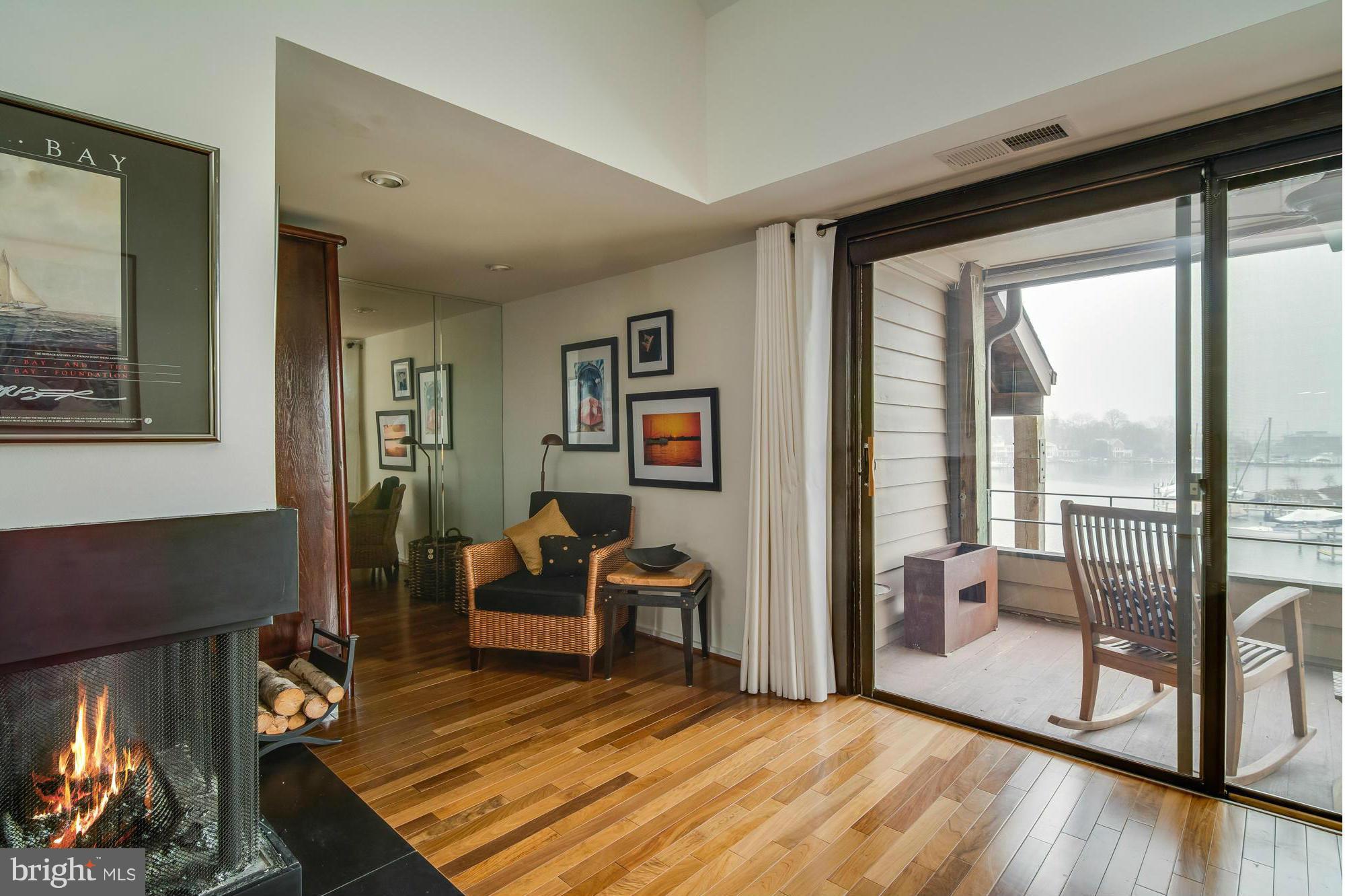 THE POINT CONDO - Residential