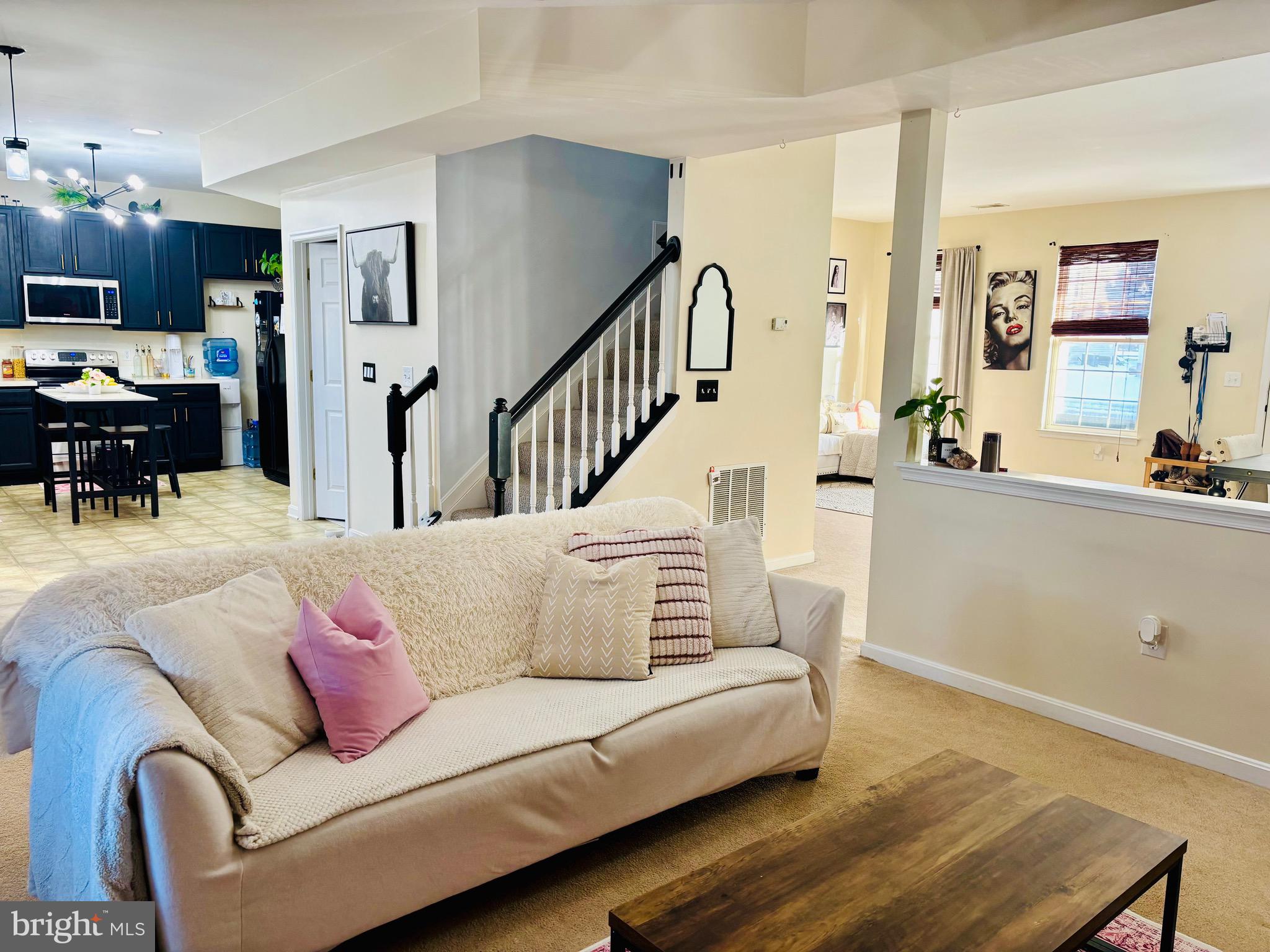 MALLARD LANDING - Residential