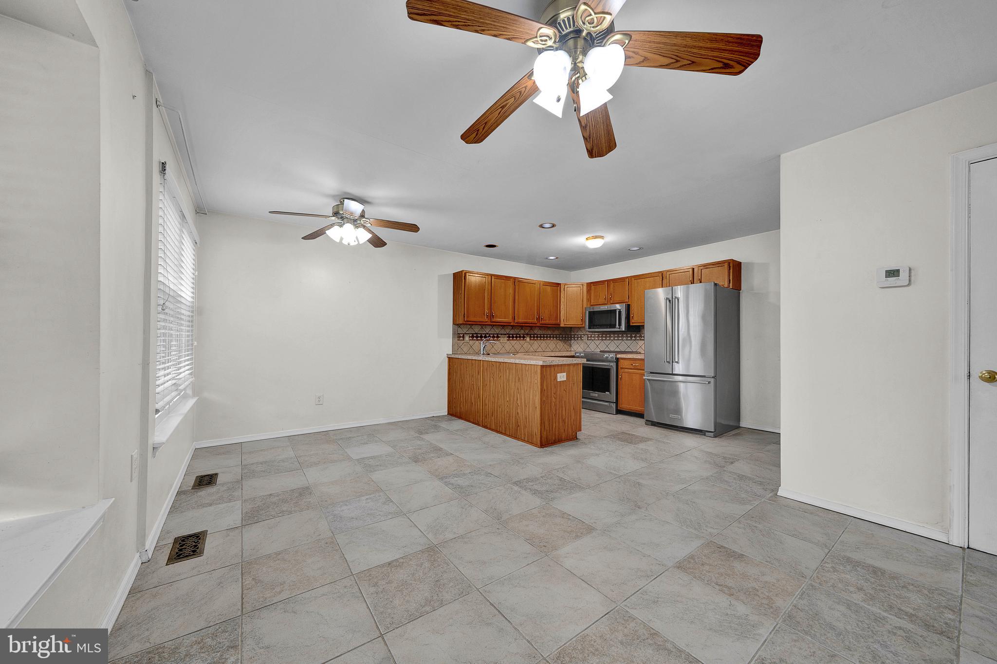 8006 SPRUCE MILL DR