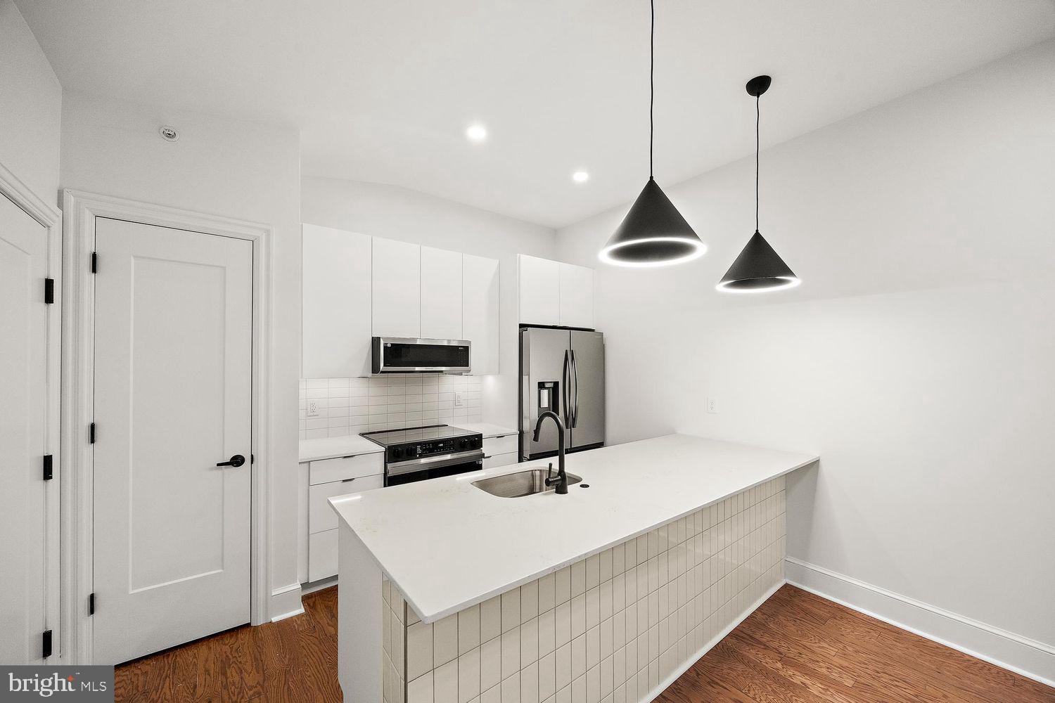 Photo 1 of 11 — 835-837 N TATNALL STREET 302, WILMINGTON, DE 19801