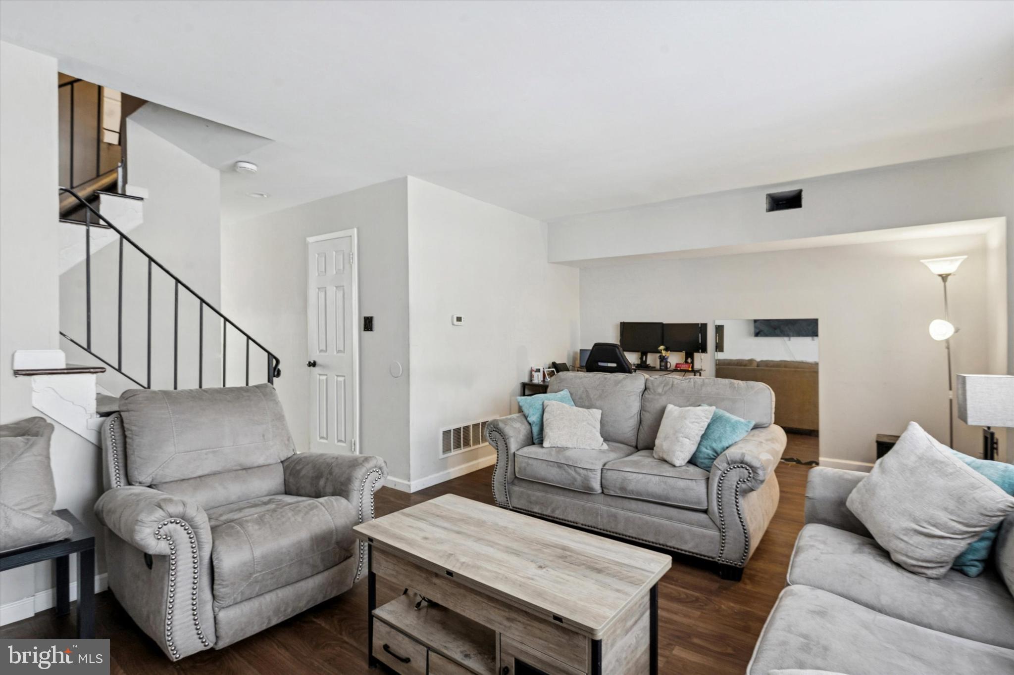 83 BRIGHTON COURT 306