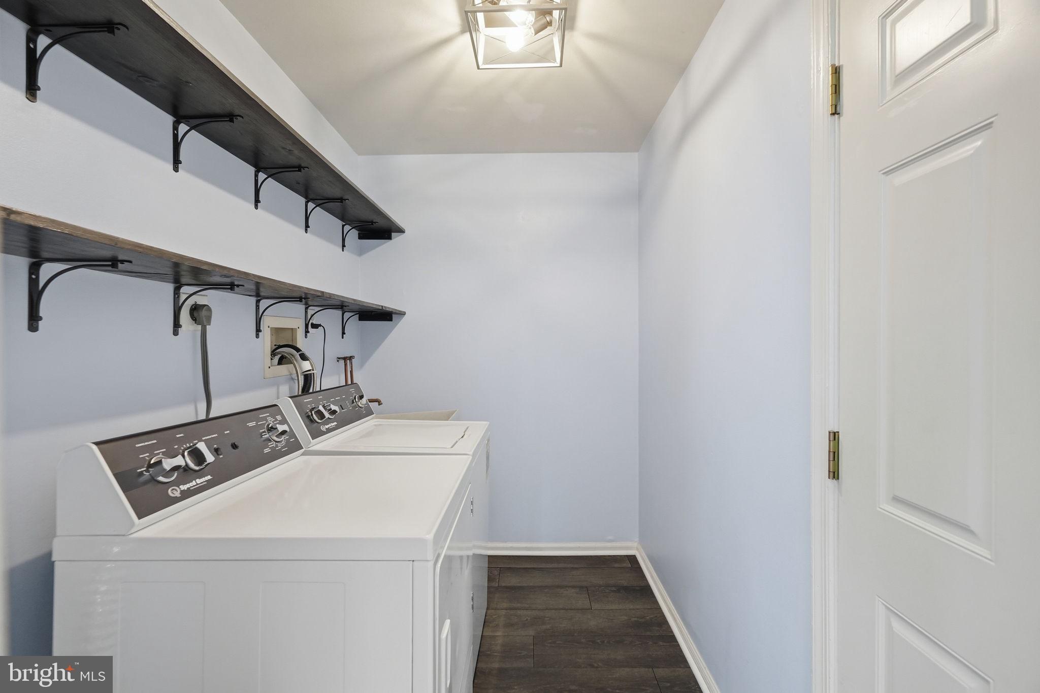 RHONDDA - Residential