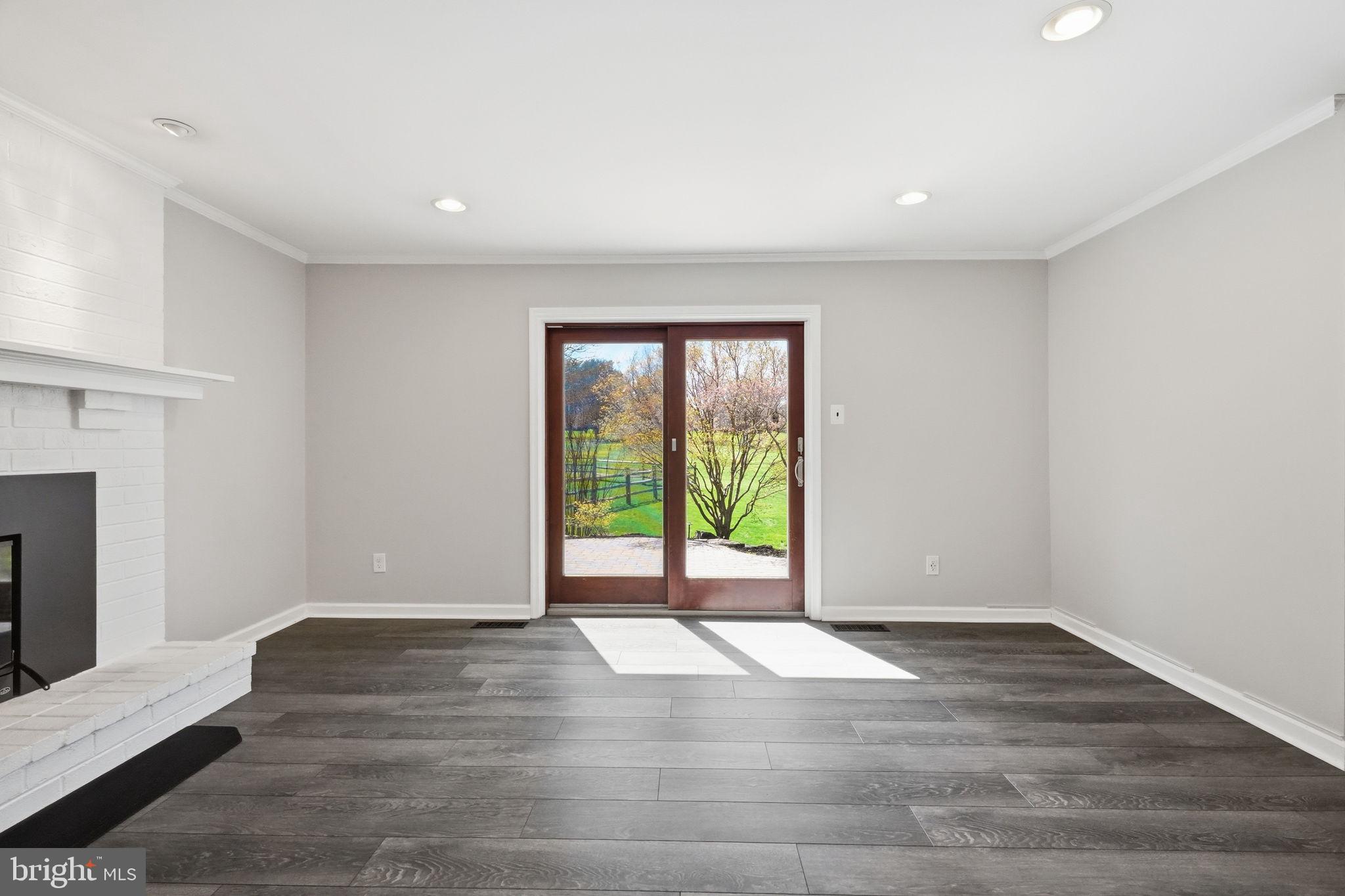 RHONDDA - Residential