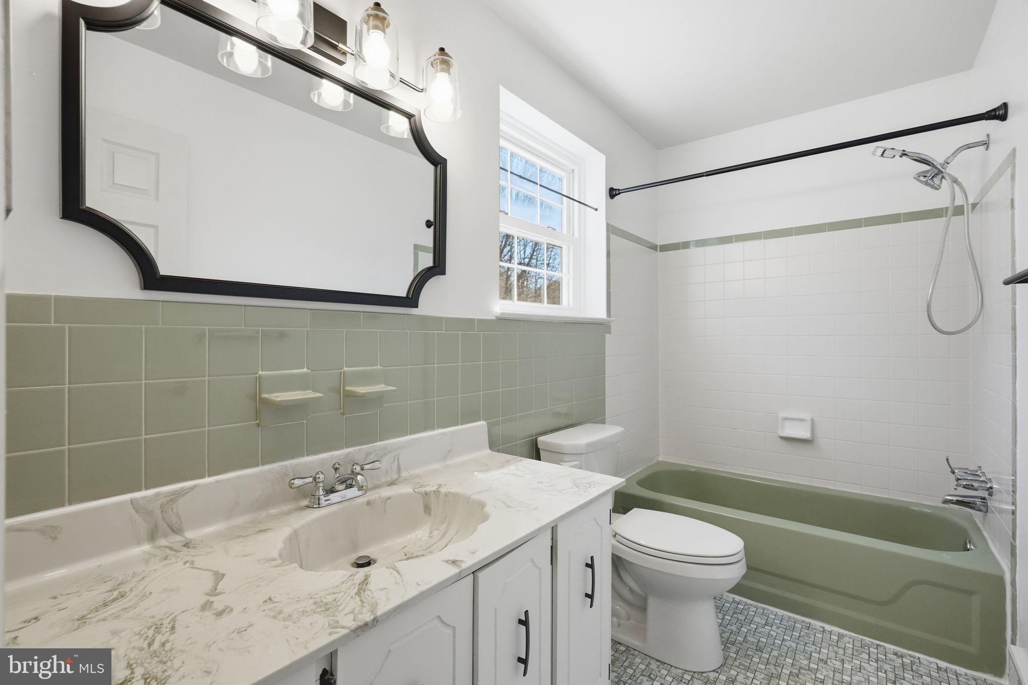 RHONDDA - Residential