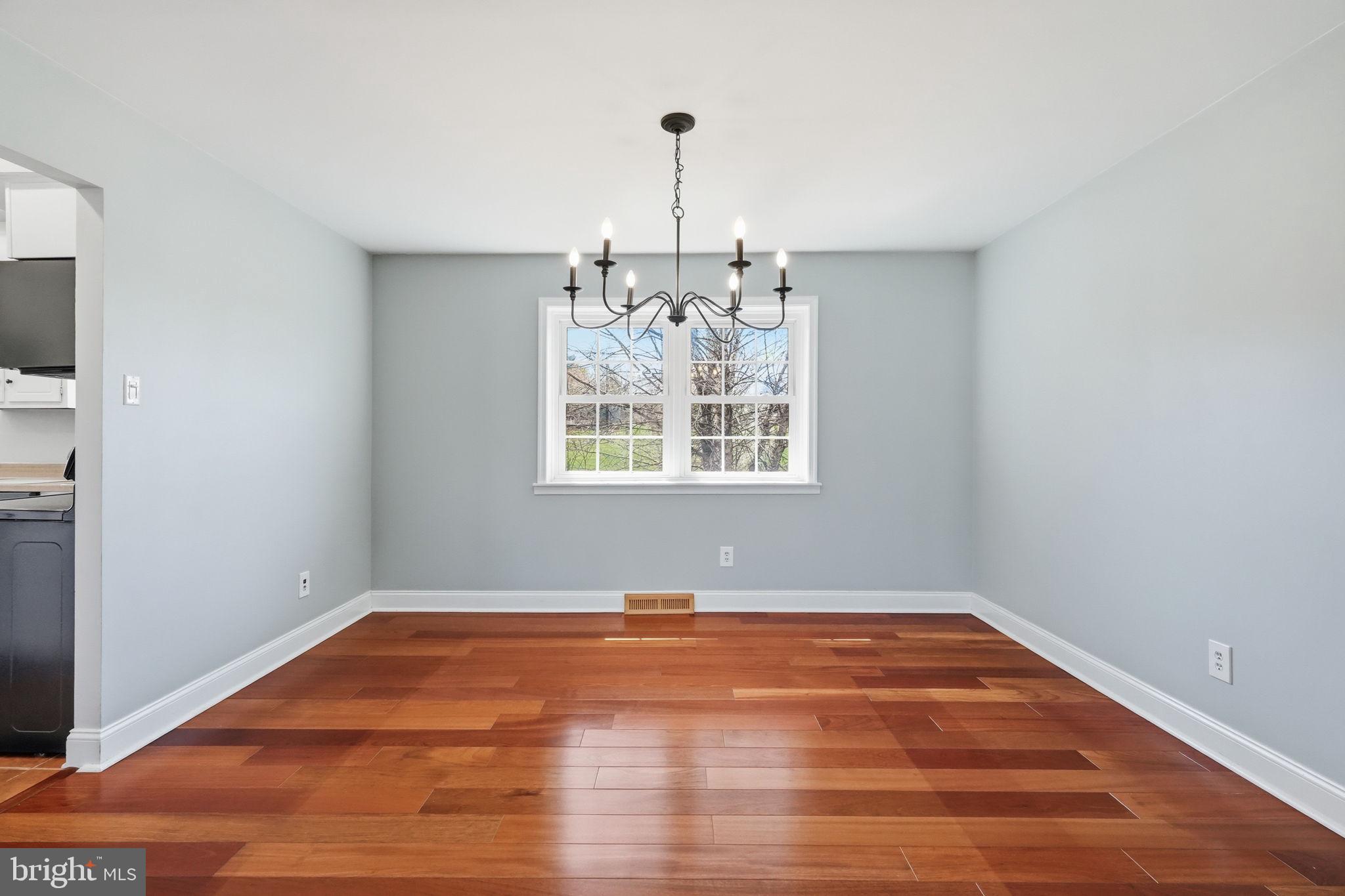 RHONDDA - Residential