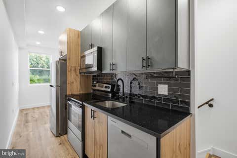 Townhouse For Rent - 4243 Mantua Avenue #B<br/> PHILADELPHIA, PA 19104