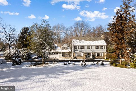 2005 MAKEFIELD ROAD YARDLEY PA 19067