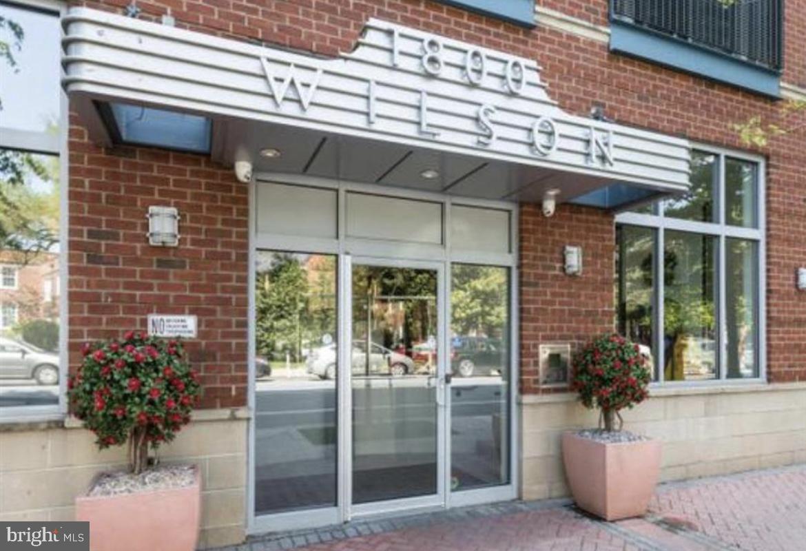 1800 WILSON BOULEVARD 226