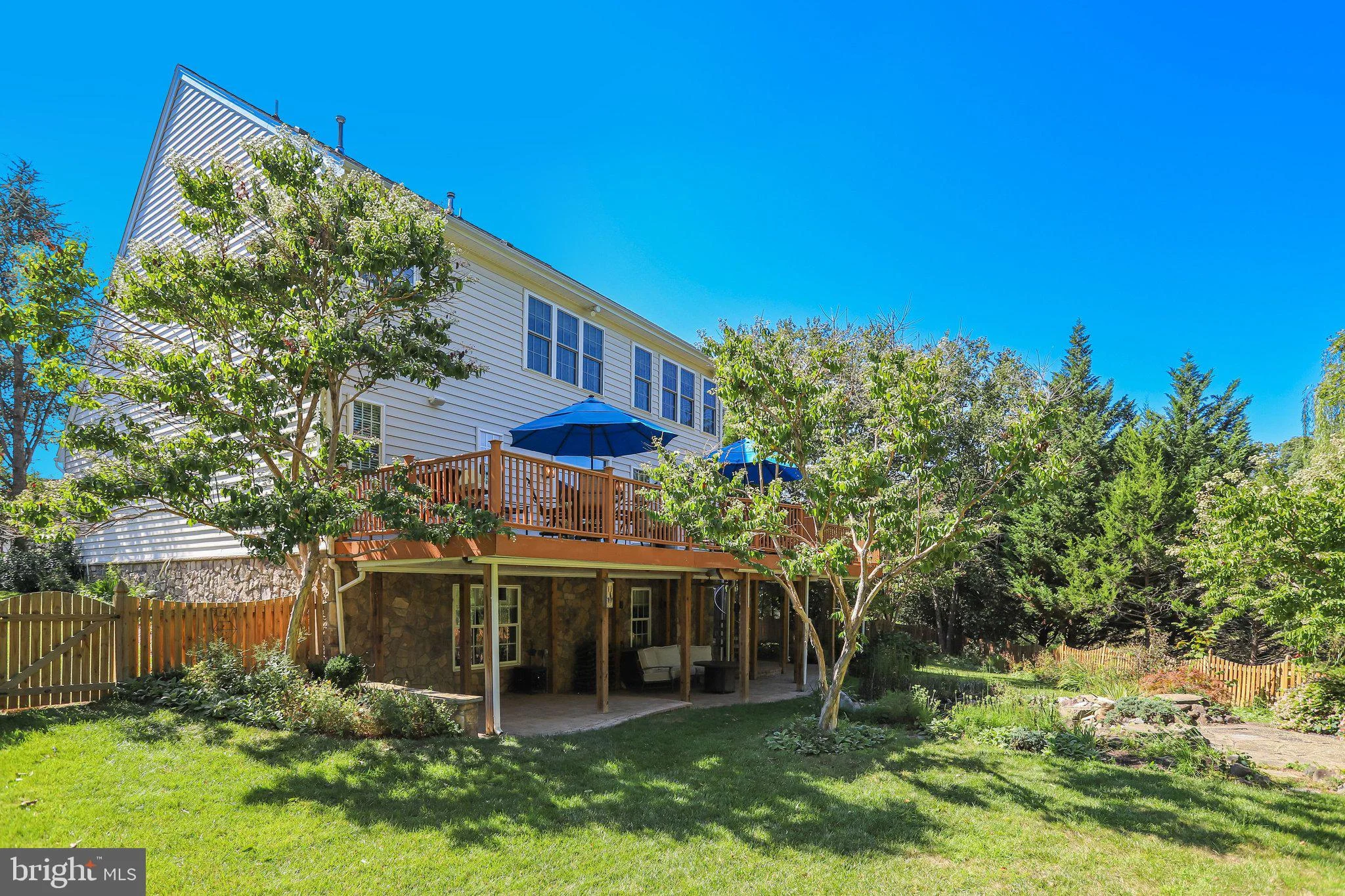 23076 Red Admiral Place
