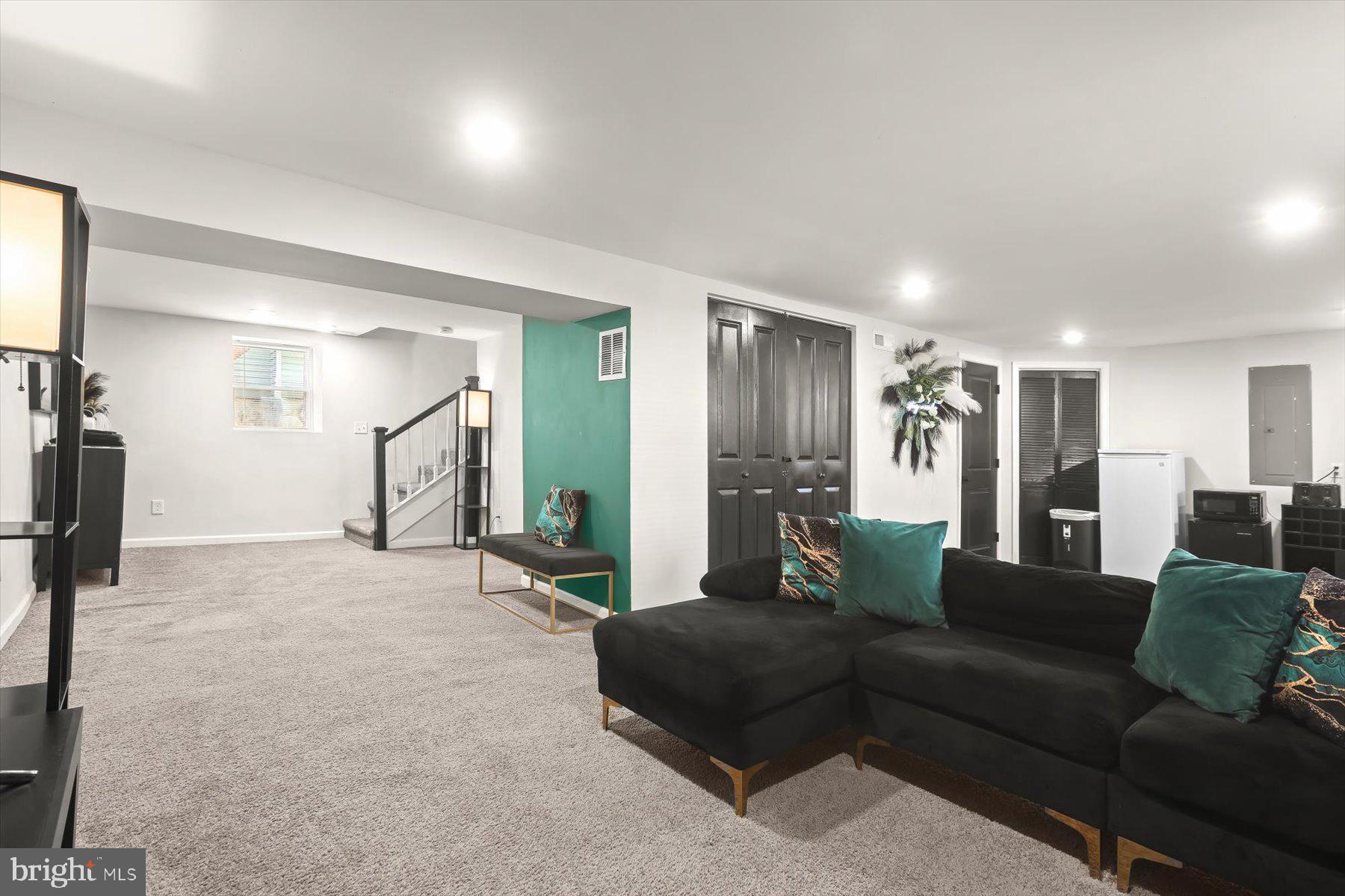 GWYNN OAK - Residential