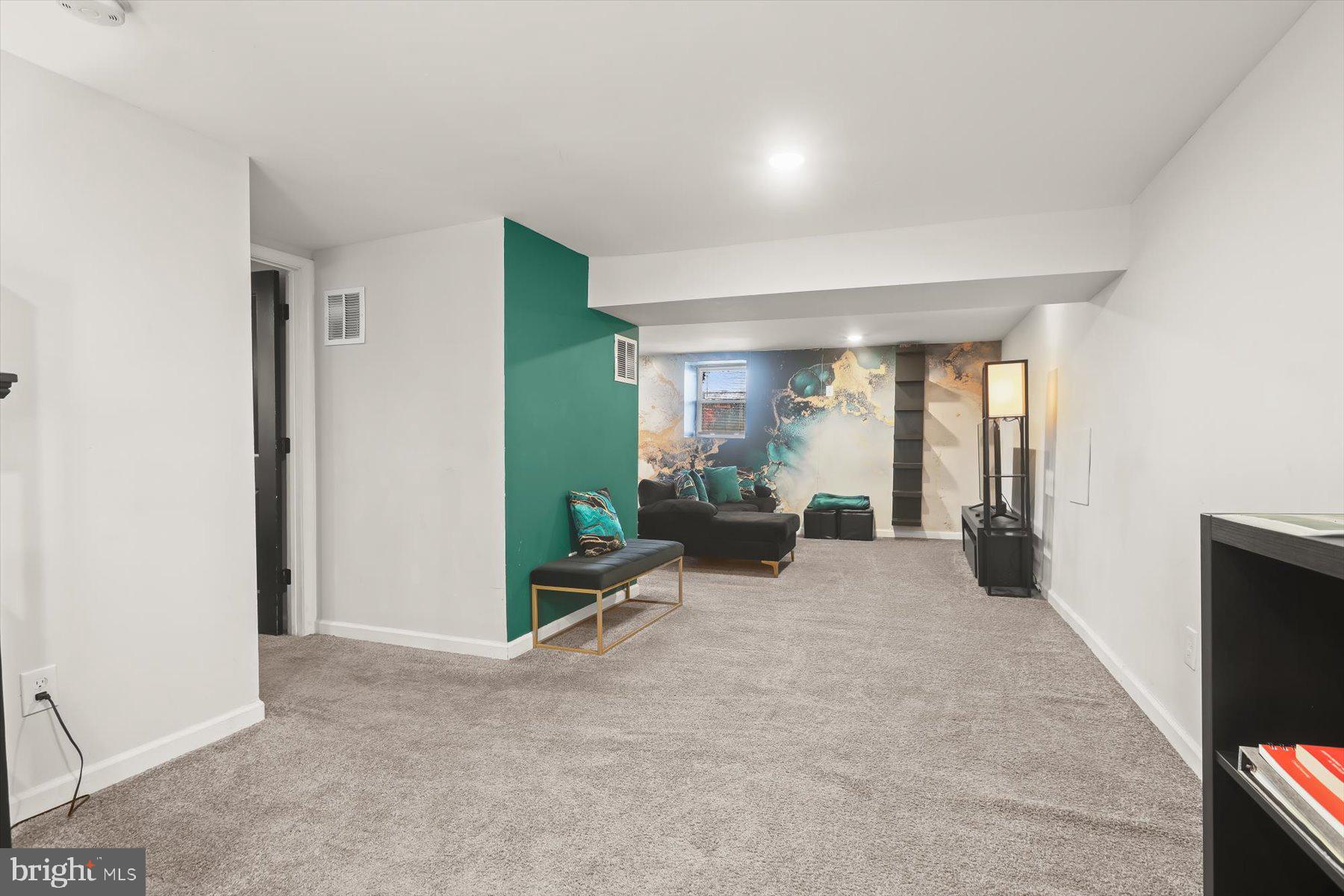 GWYNN OAK - Residential