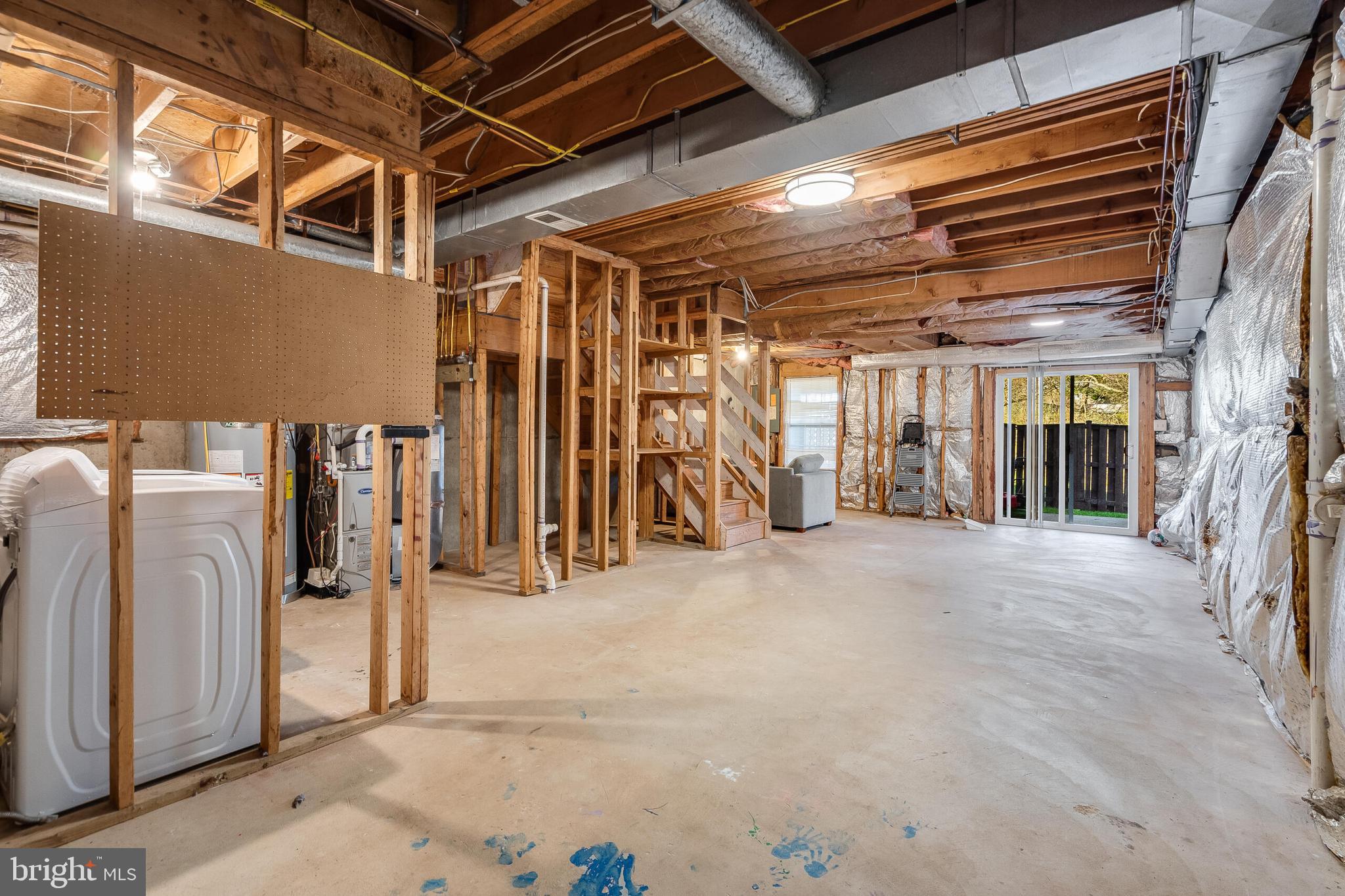 STONE POND - Residential