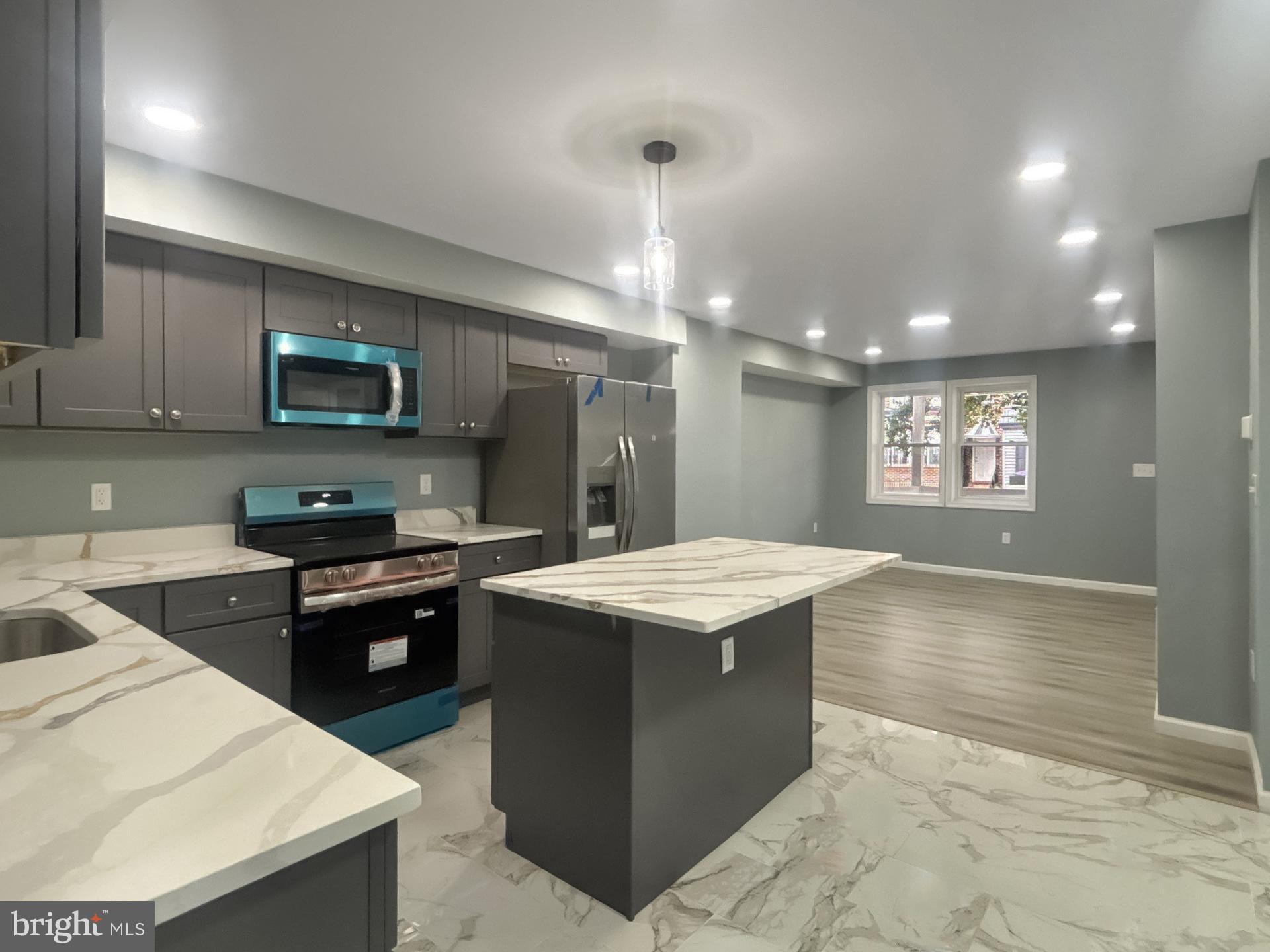 BROOKLYN - Residential