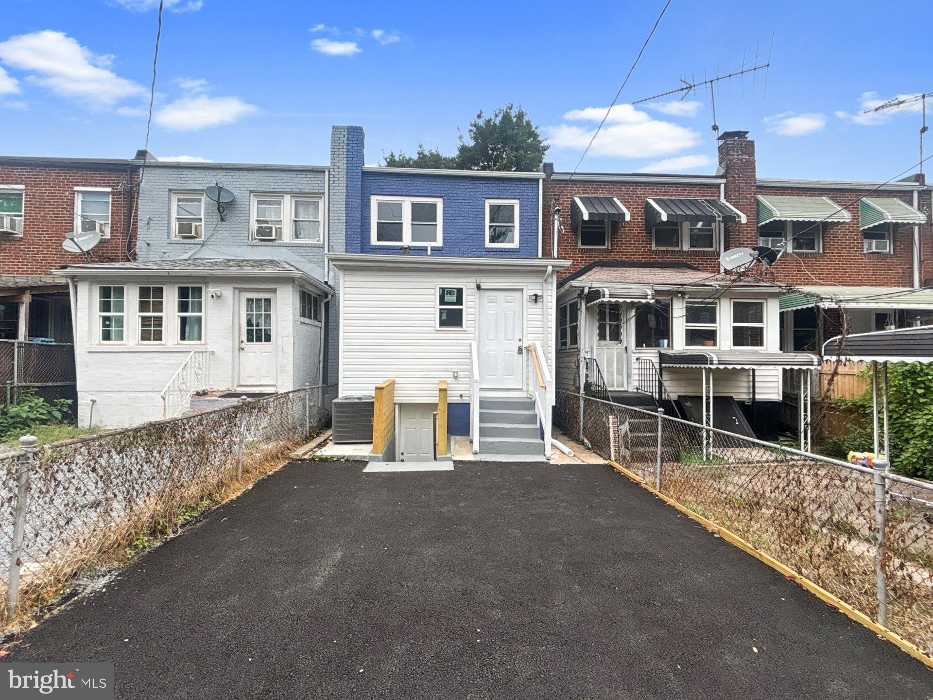 BROOKLYN - Residential