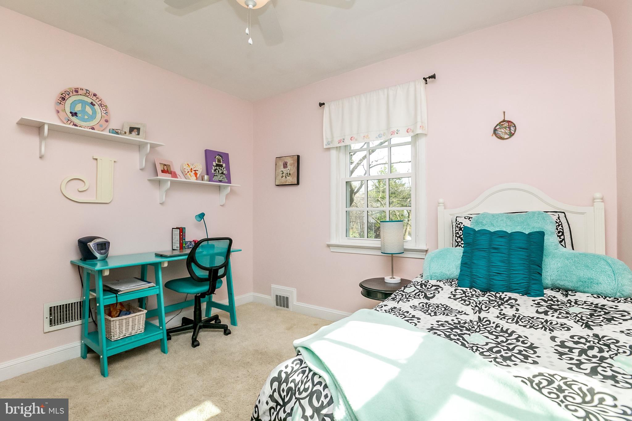 GREATER HOMELAND HISTORIC DISTRICT - Residential