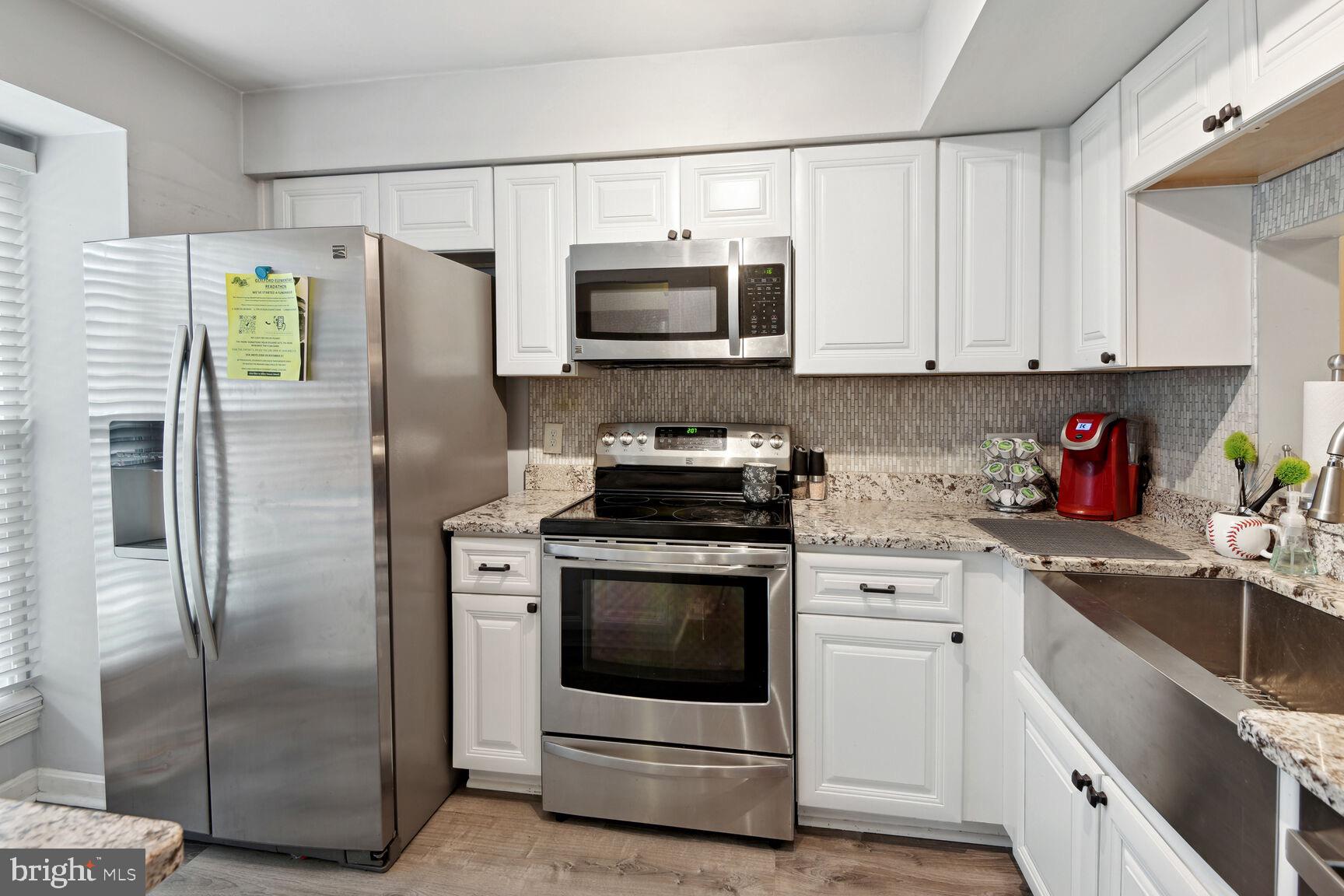 GLENSHIRE TOWNE - Residential