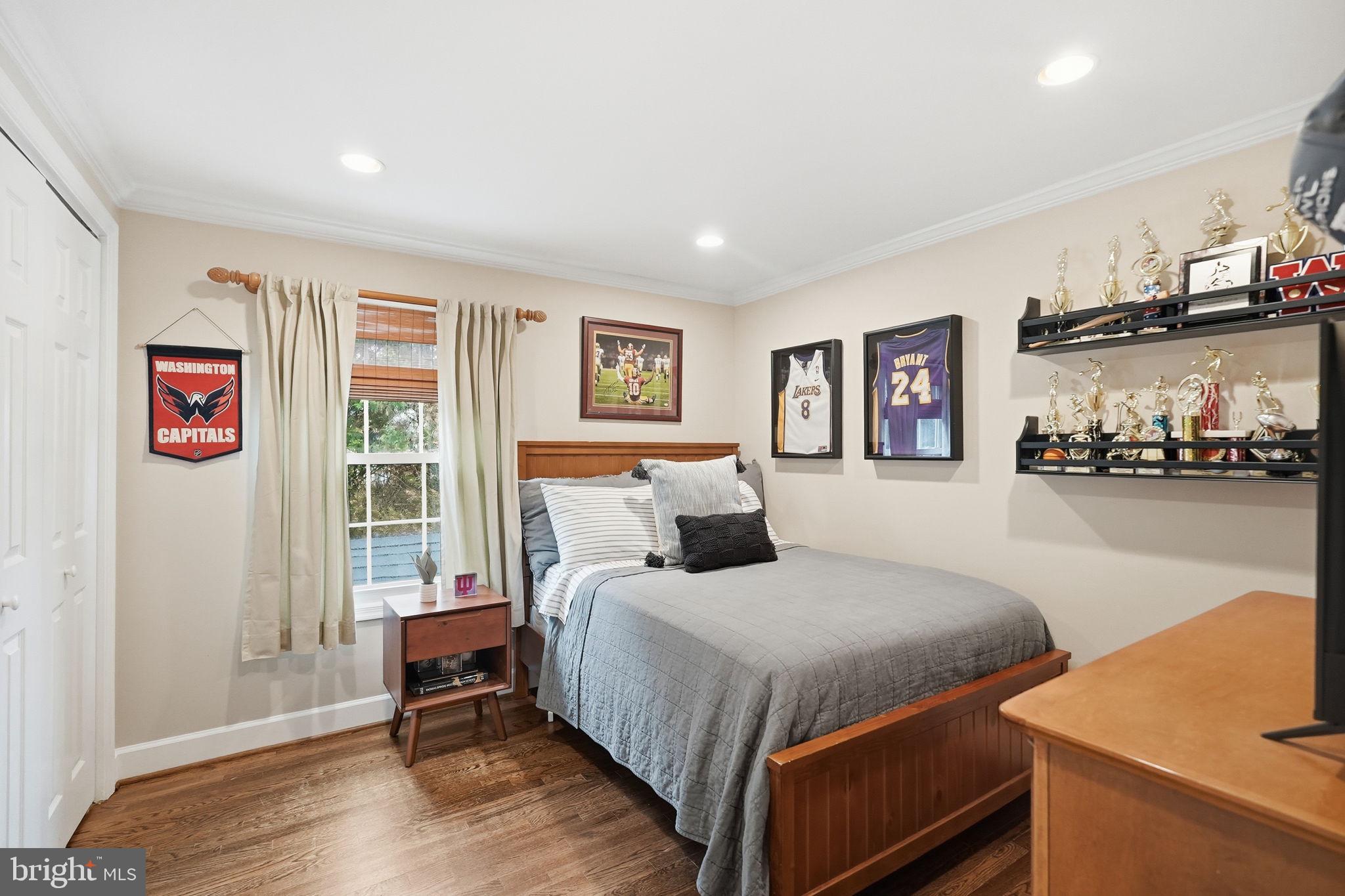 FOX HILLS WEST - Residential