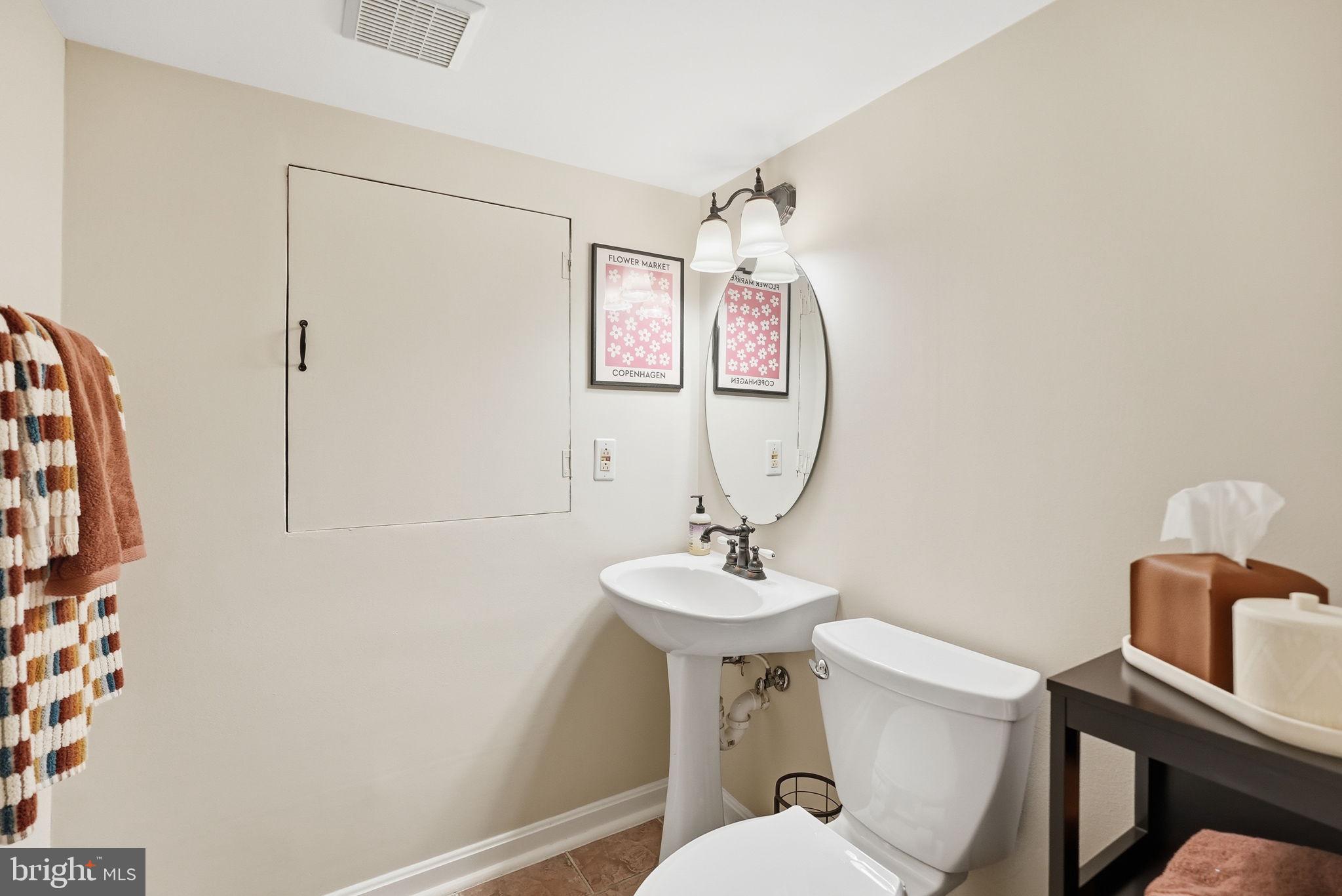 FOX HILLS WEST - Residential