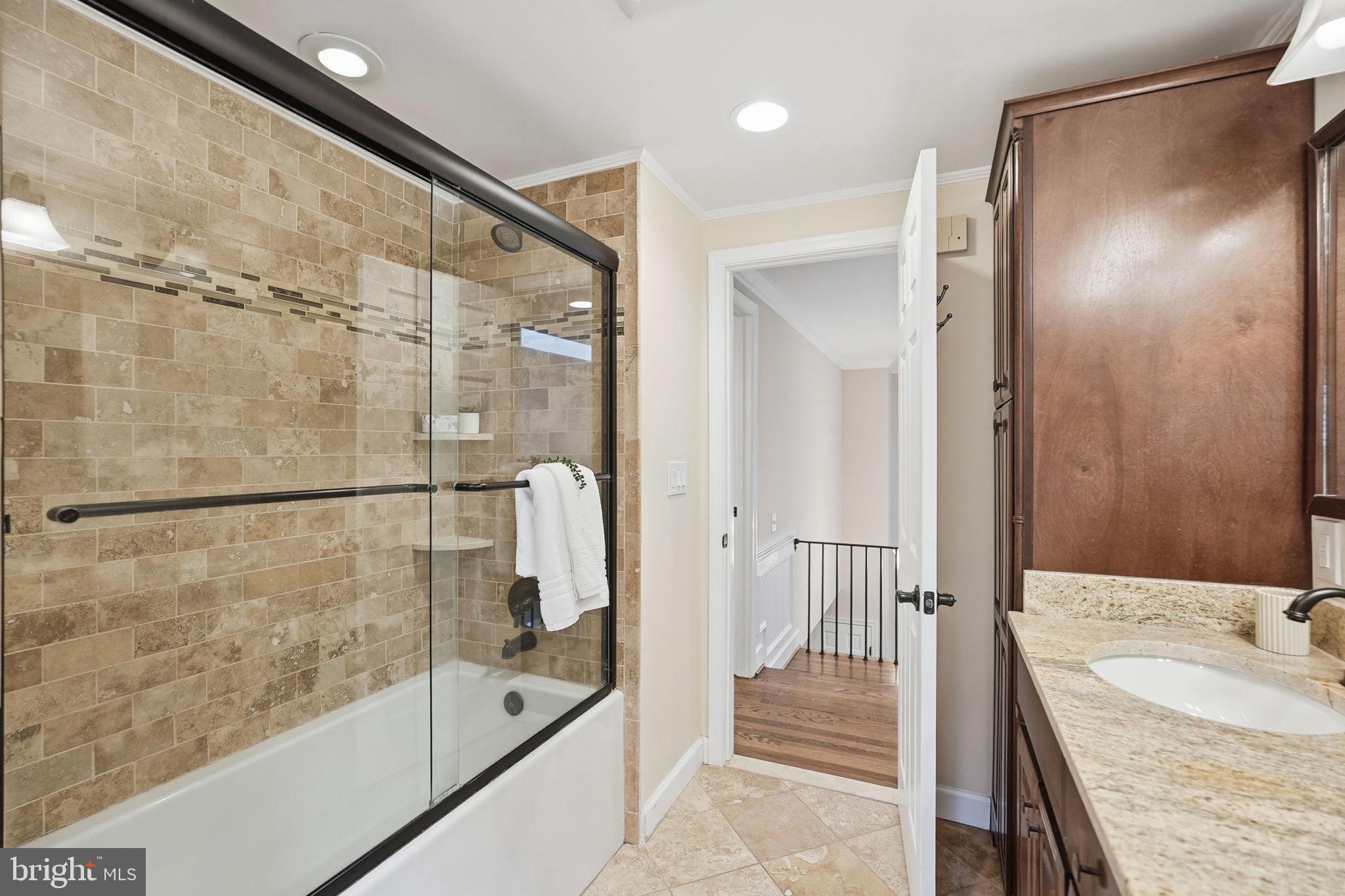 FOX HILLS WEST - Residential