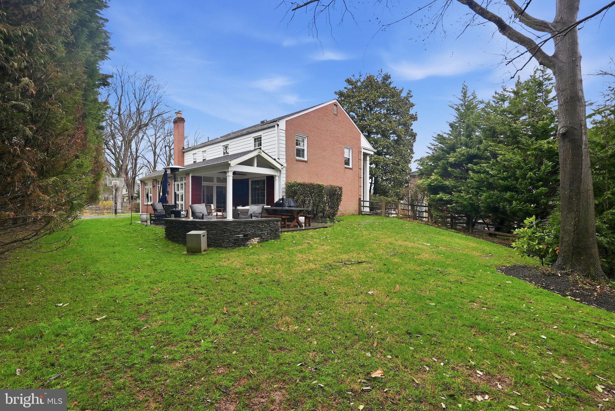 FOX HILLS WEST - Residential